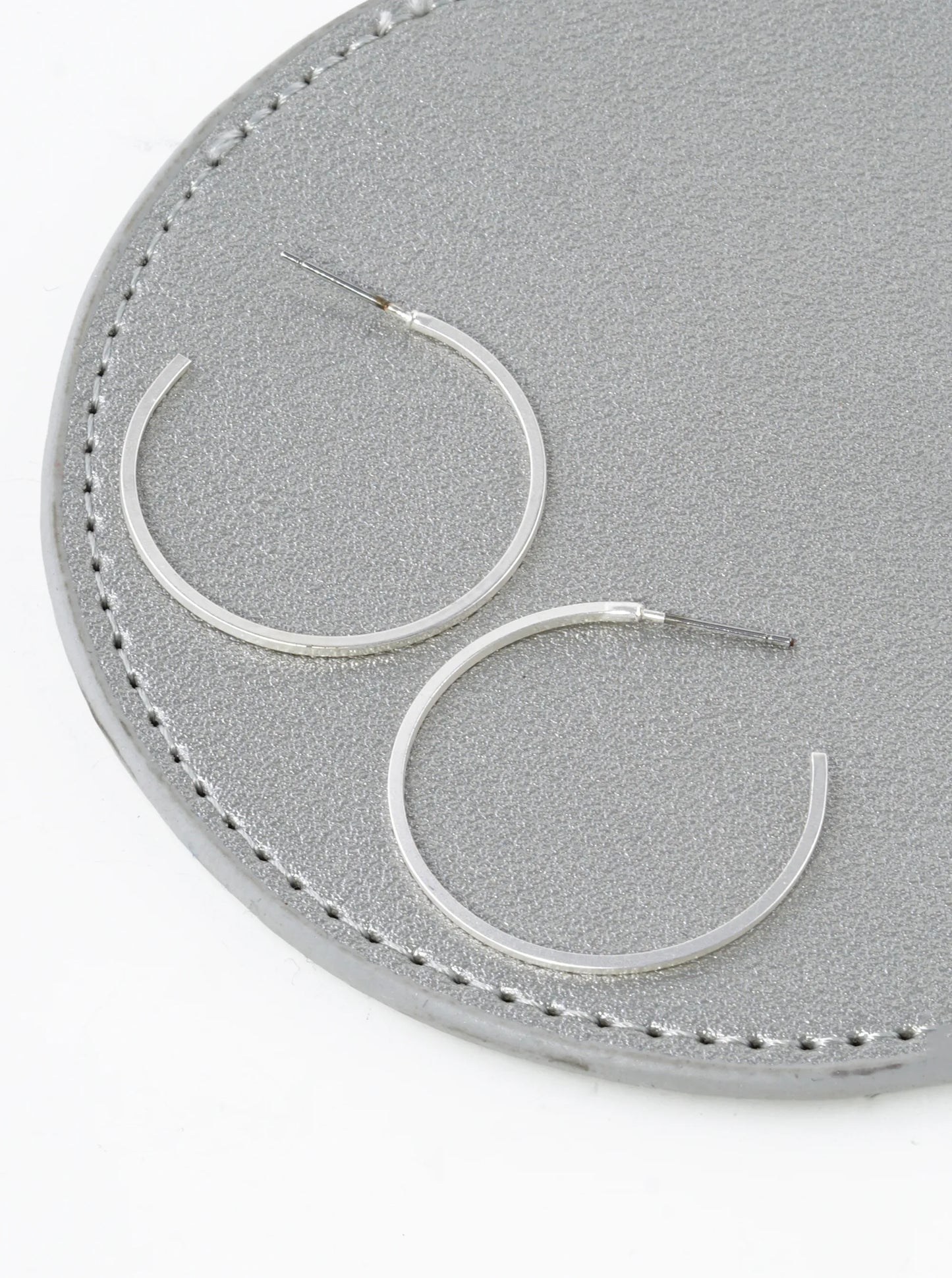 30mm Lightweight Brass Skinny Open Hoop Earrings