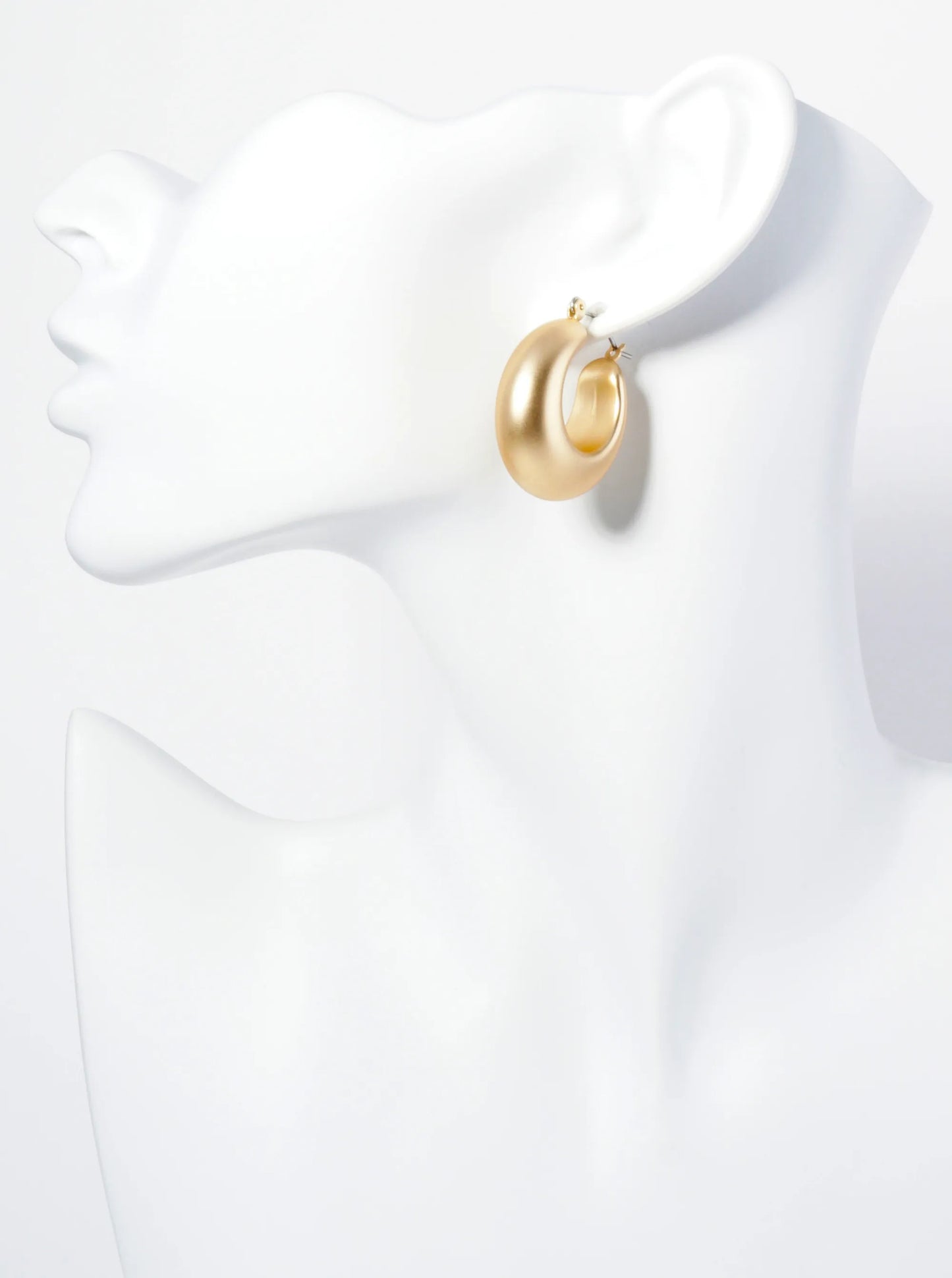 30mm Metal Hollow Hoop Earrings