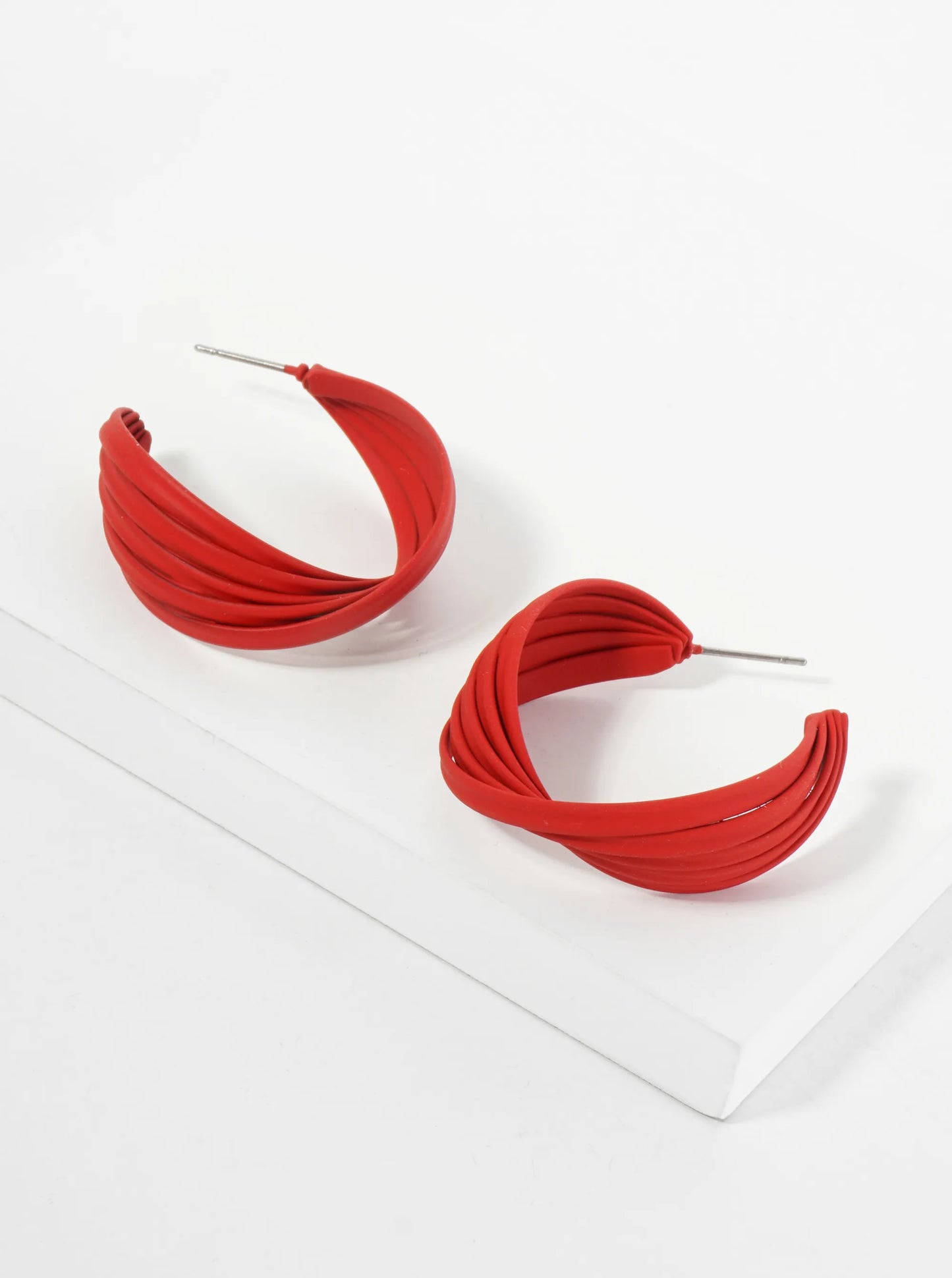 30mm Multiple Overlapping Hoop Earrings