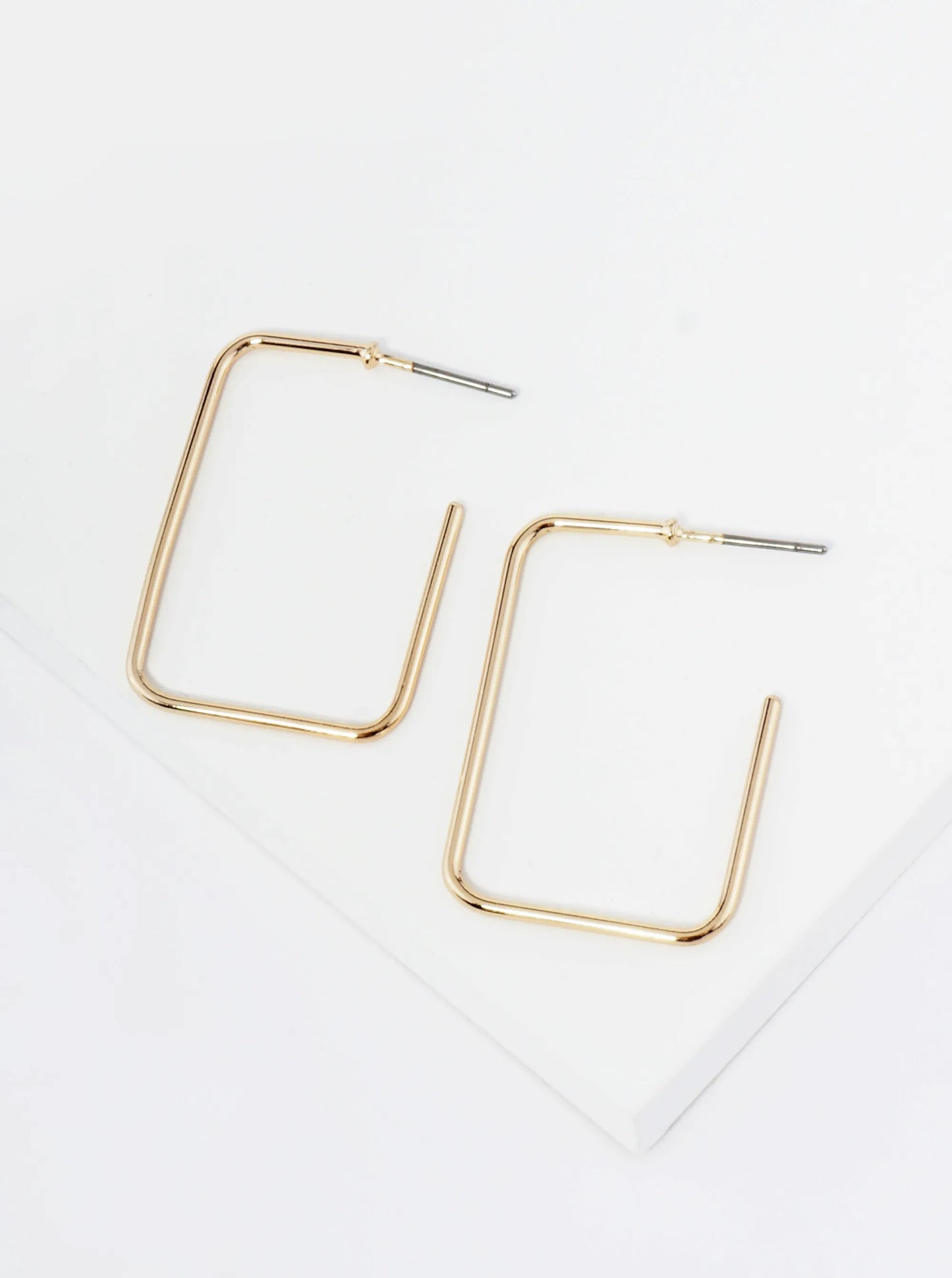 30mm Rectangle Shape Lightweight Wire Hoop Earrings
