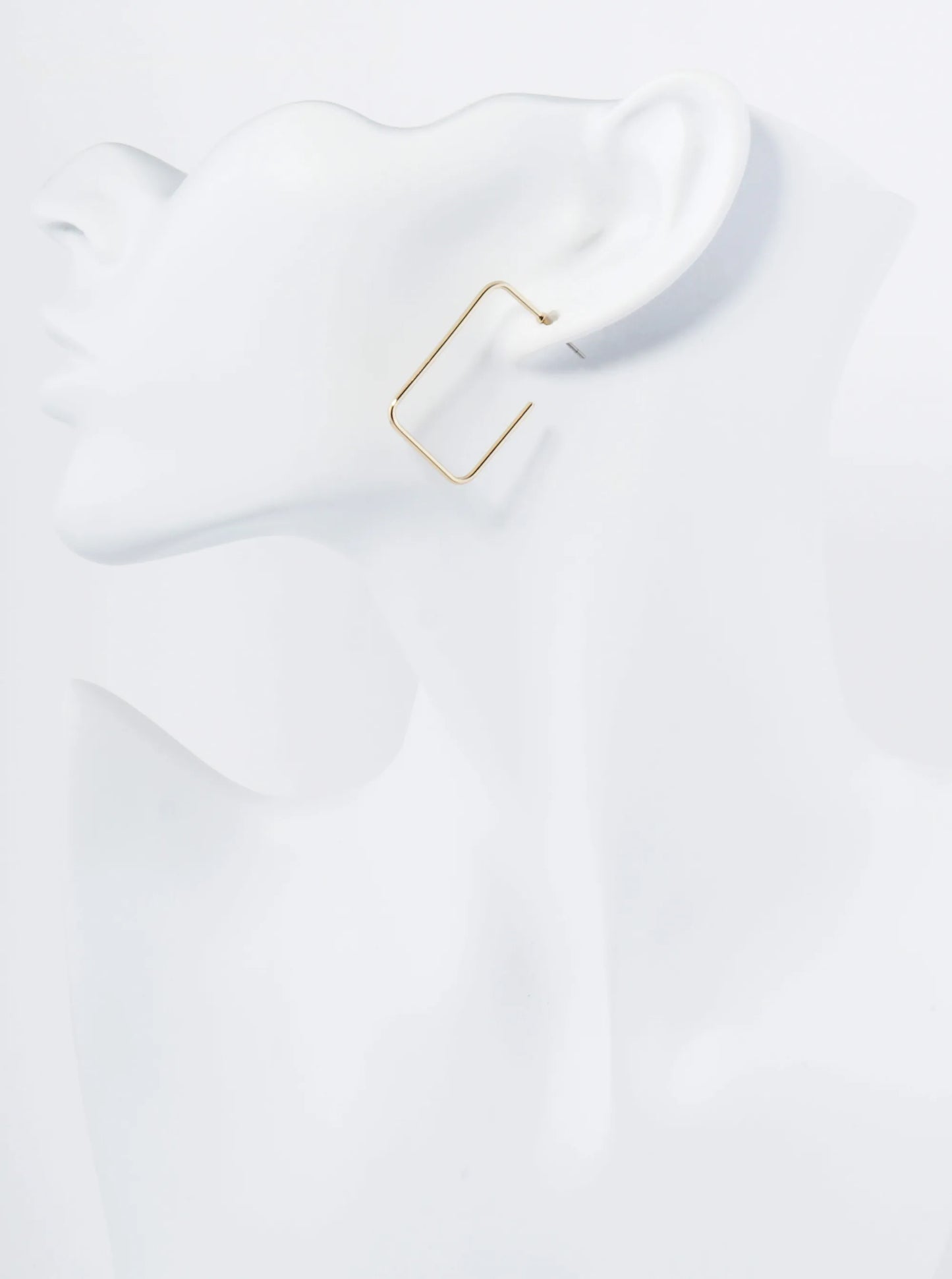 30mm Rectangle Shape Lightweight Wire Hoop Earrings