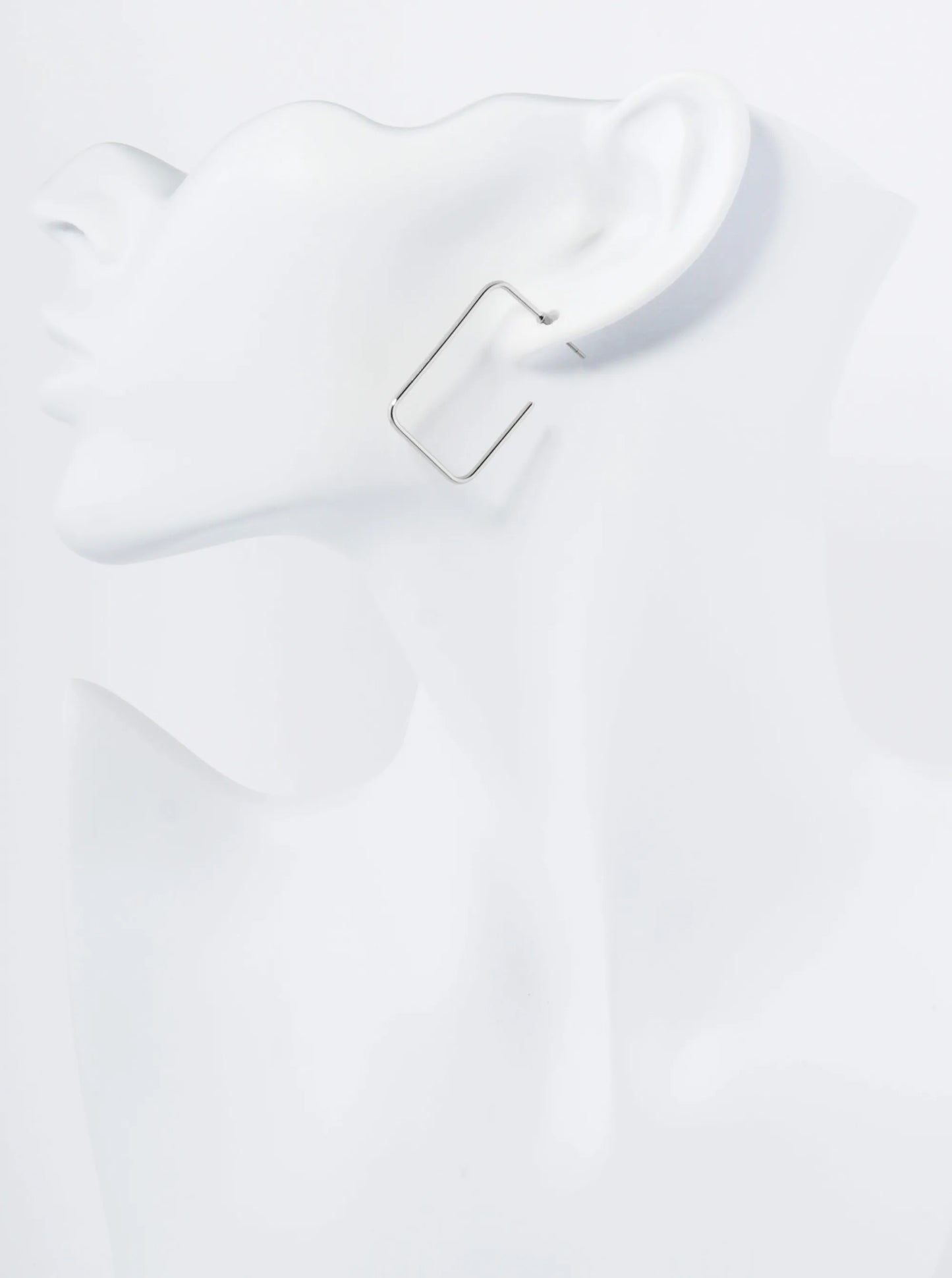 30mm Rectangle Shape Lightweight Wire Hoop Earrings
