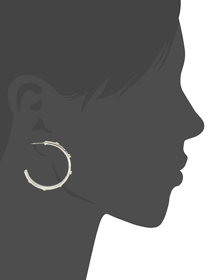 35MM BEADED HAMMERED METAL TWO TONE HOOP EARRINGS