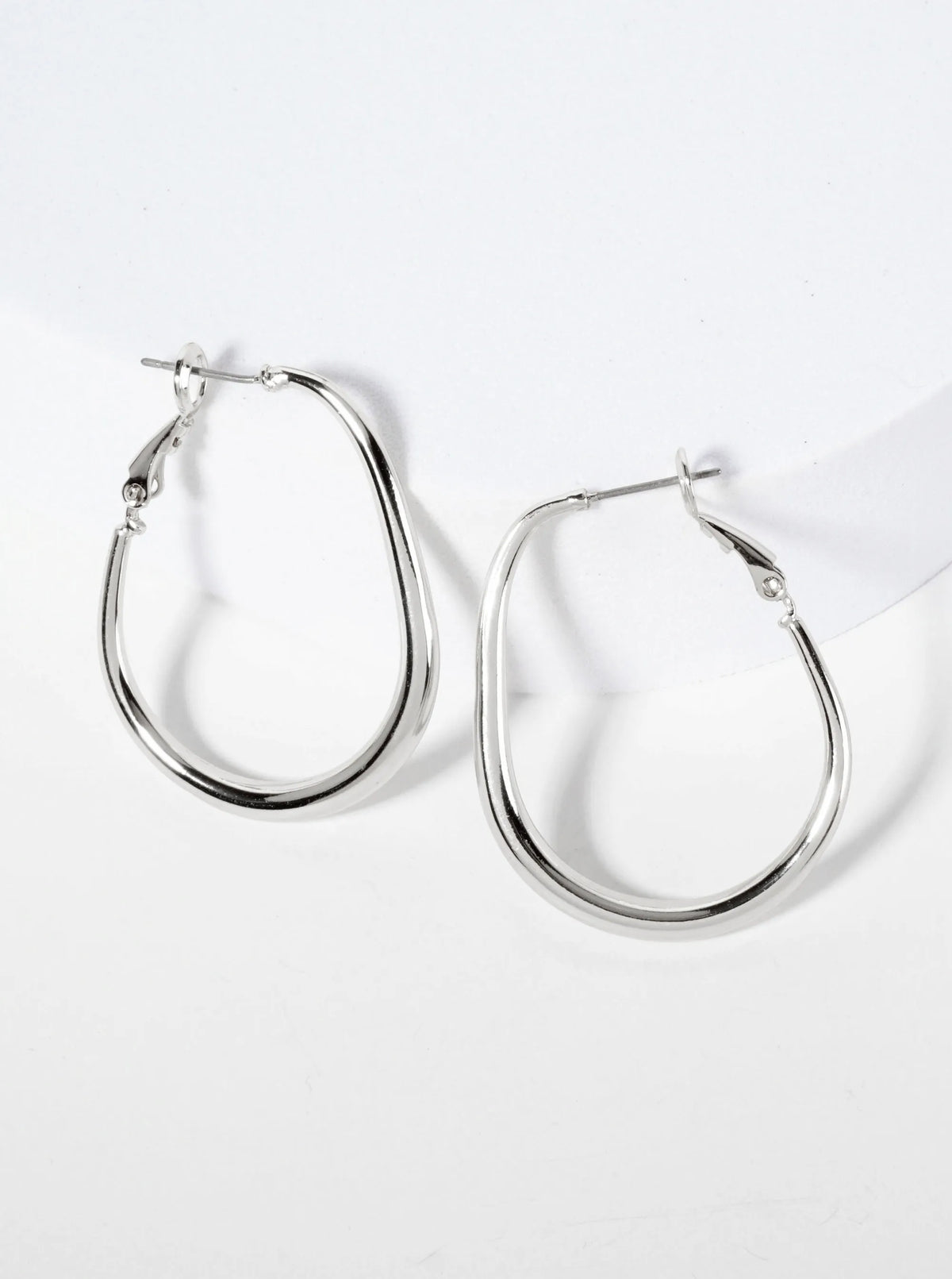 35mm 14K-Gold-Dipped Polished Brass Tapered Oval-Shaped Latch-Back Hoop Earrings