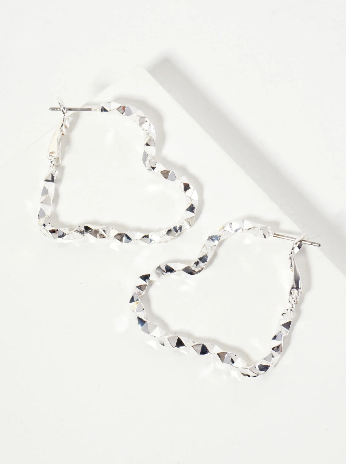 35mm Angular Metal Heart-Shaped Latch-Back Hoop Earrings
