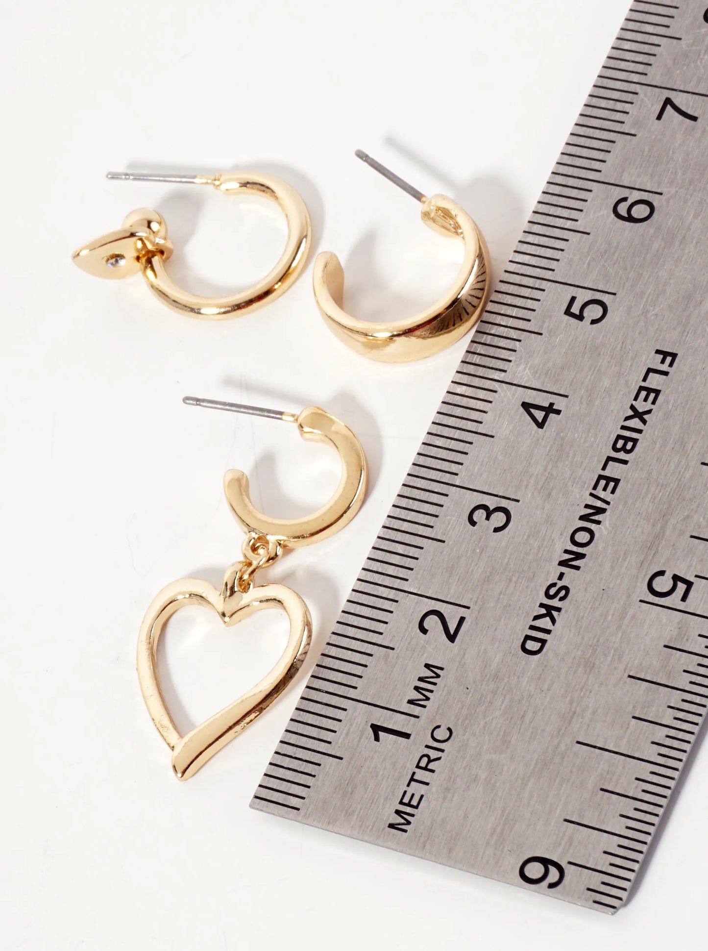 3PC-Set Polished Metal 12-15mm Heart Drop Hoop Earrings