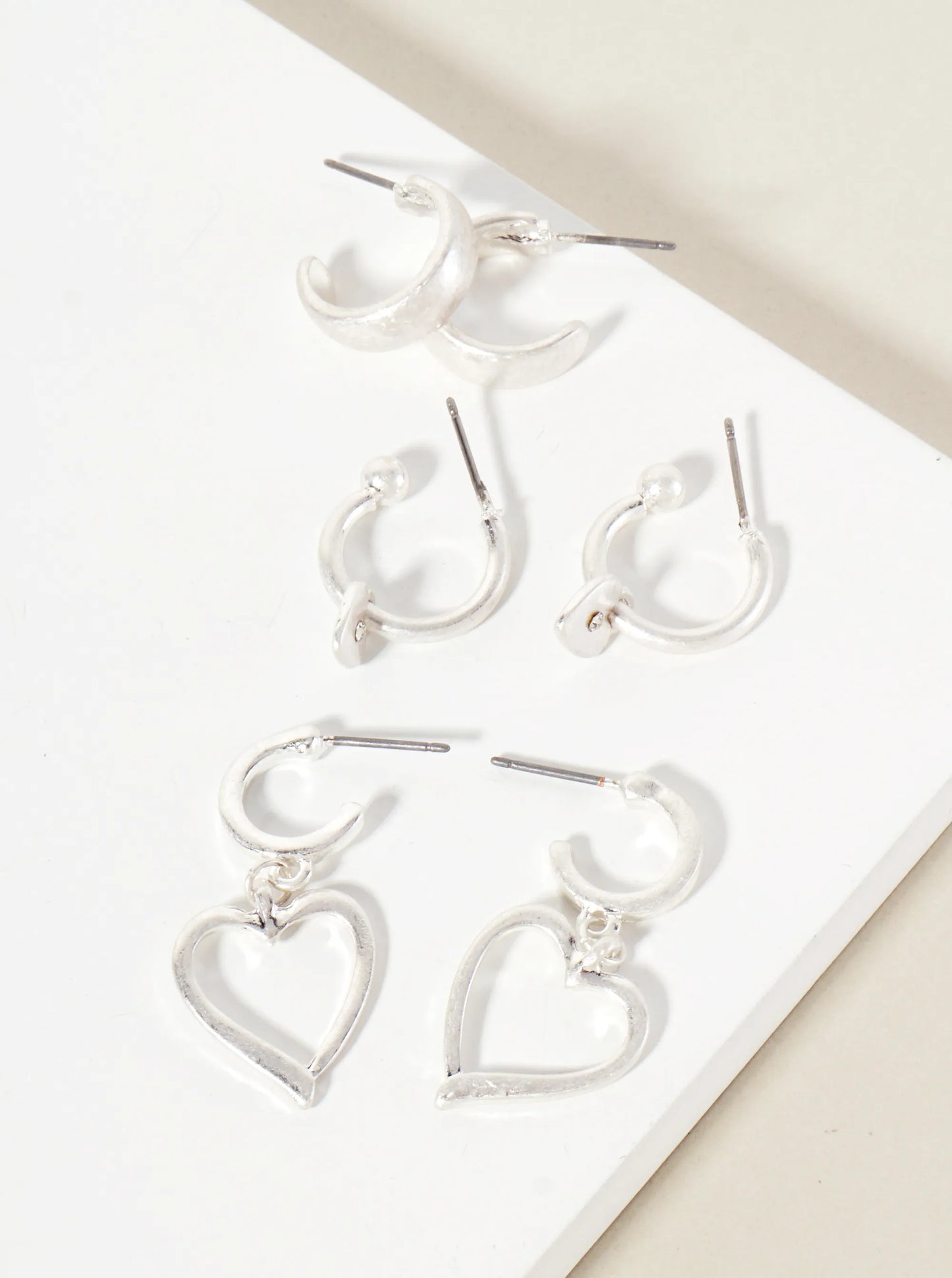 3PC-Set Polished Metal 12-15mm Heart Drop Hoop Earrings