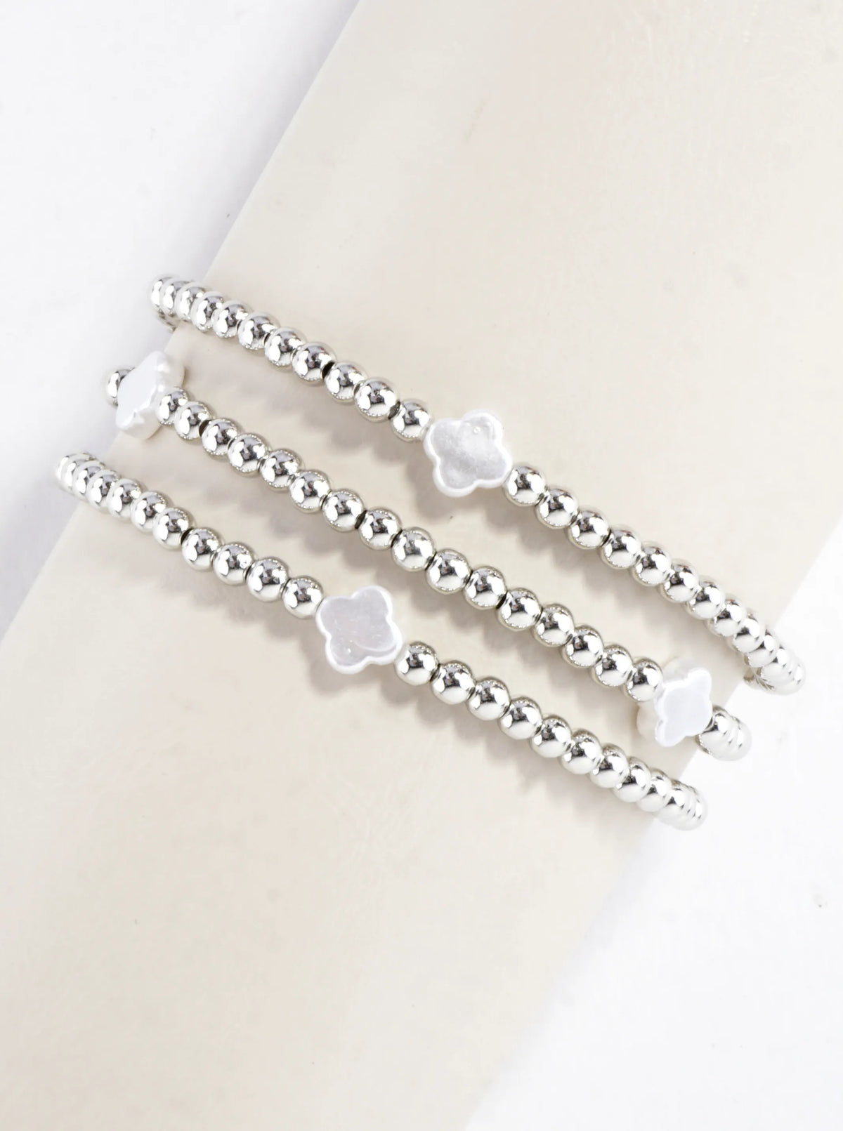3PC-Set Resin Pearl Quatrefoil Stretch Bracelets
