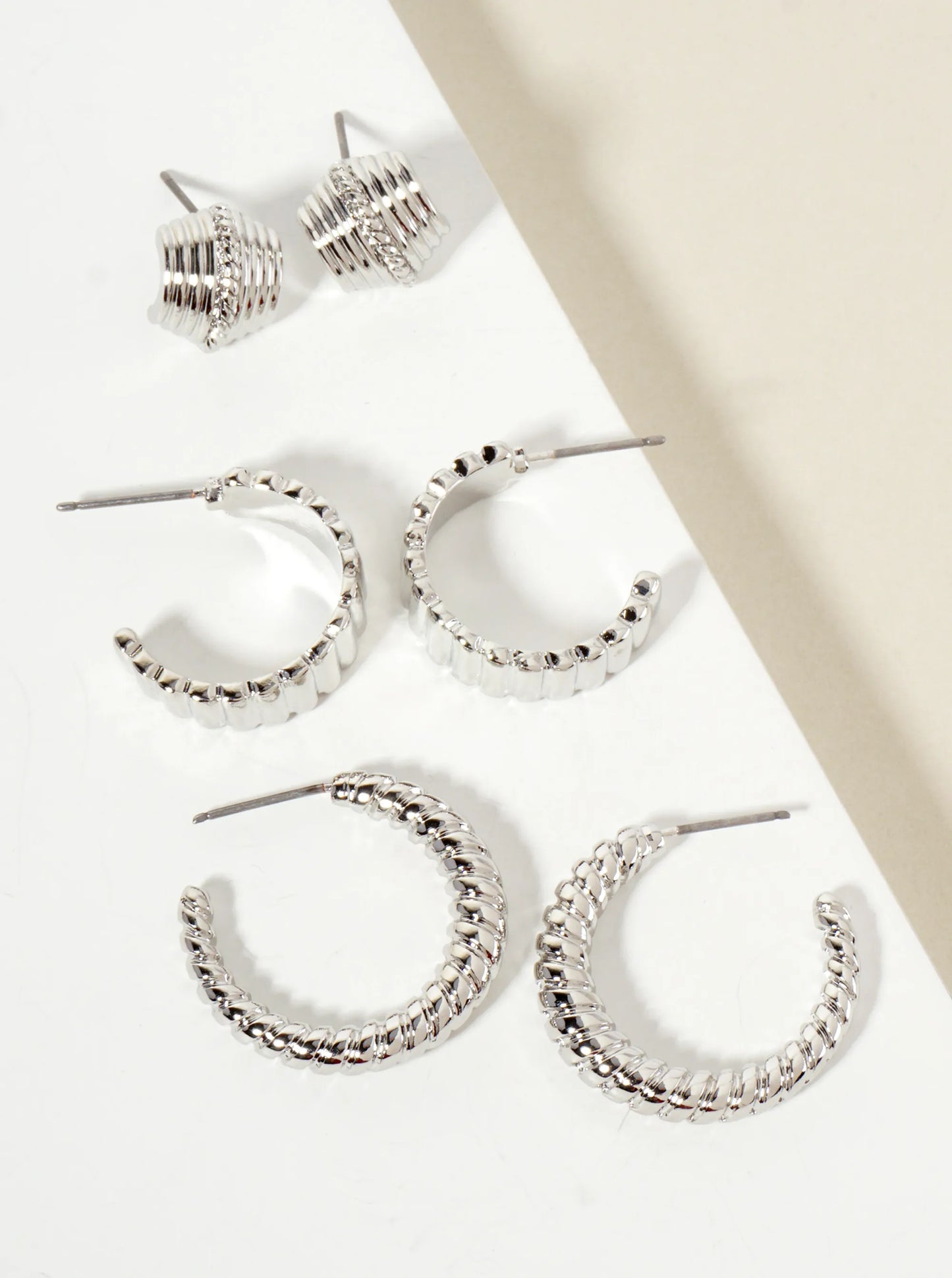 3PC-Set Textured Metal Stud Hoop Earrings