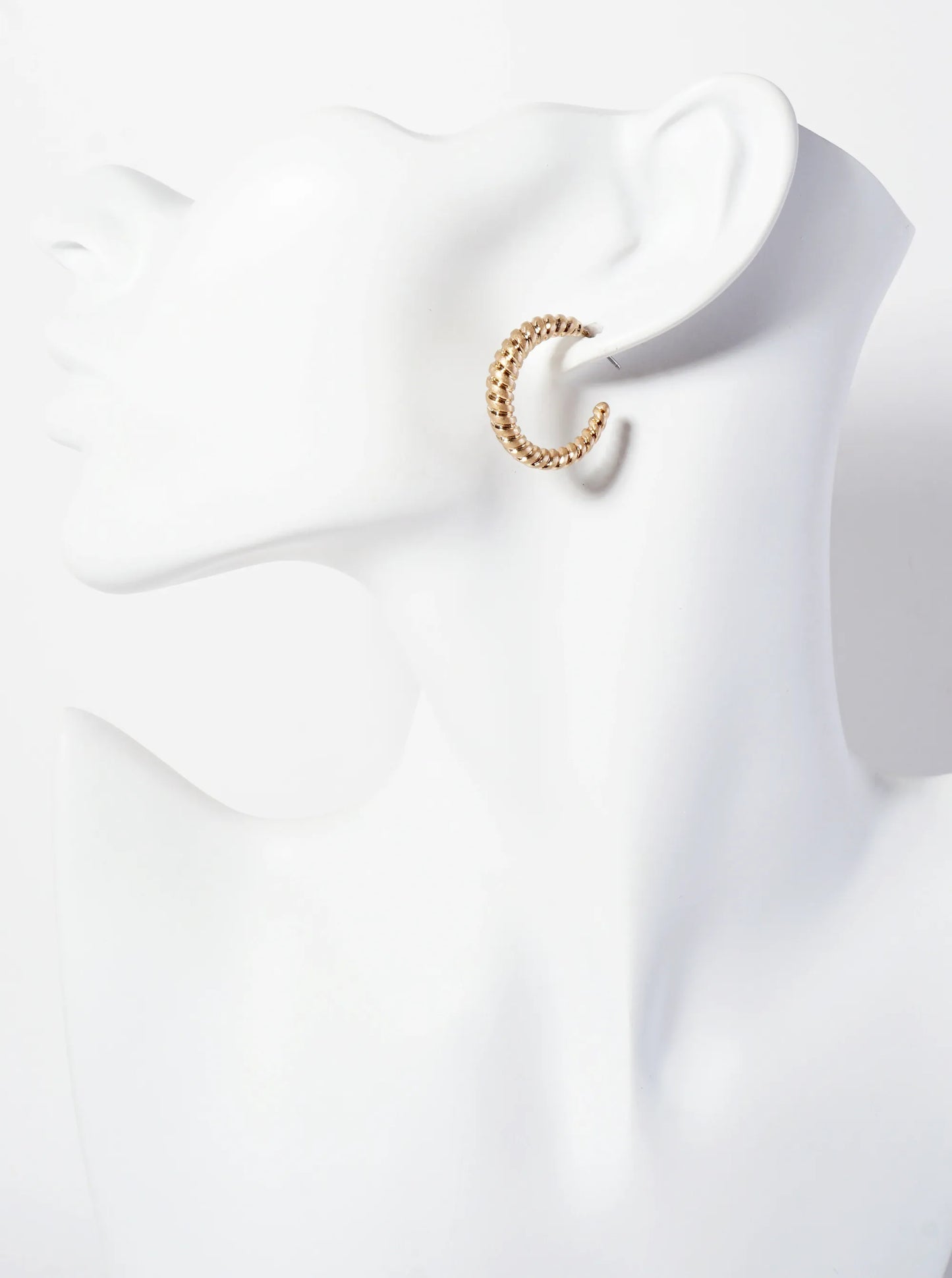 3PC-Set Textured Metal Stud Hoop Earrings