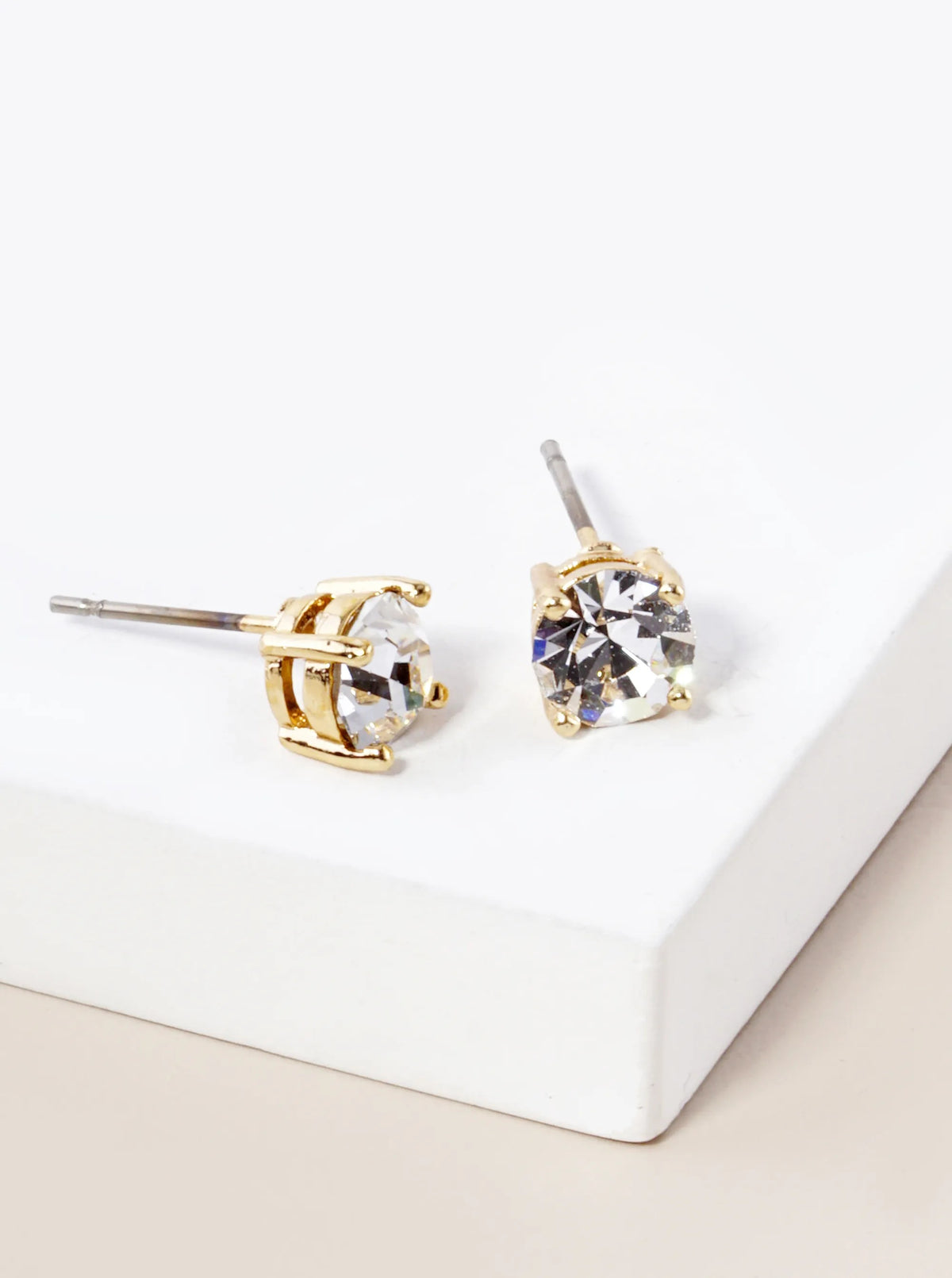 4-Prong 6mm Birthstone Stud Earrings - Gold