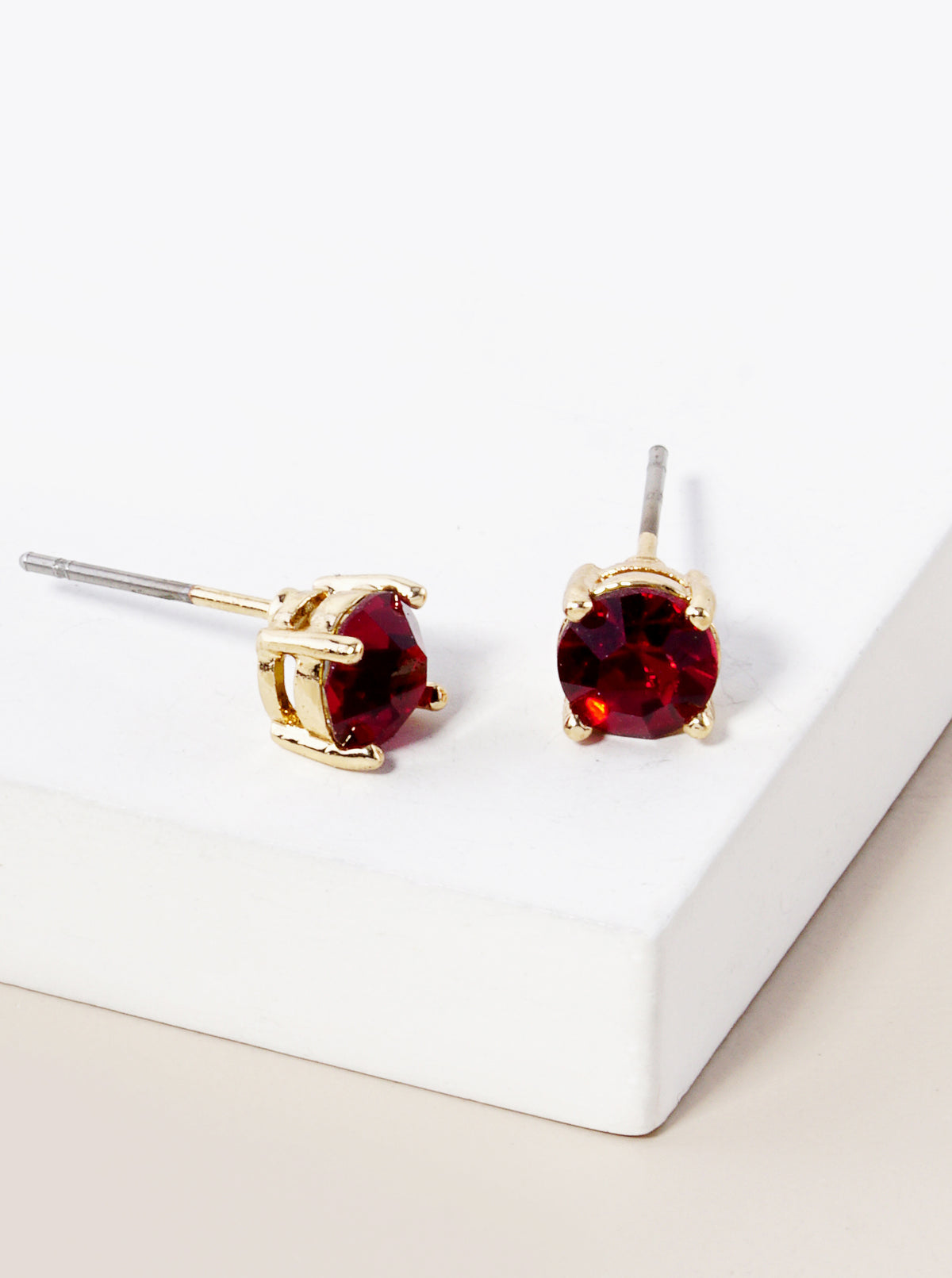 4-Prong 6mm Birthstone Stud Earrings - Gold