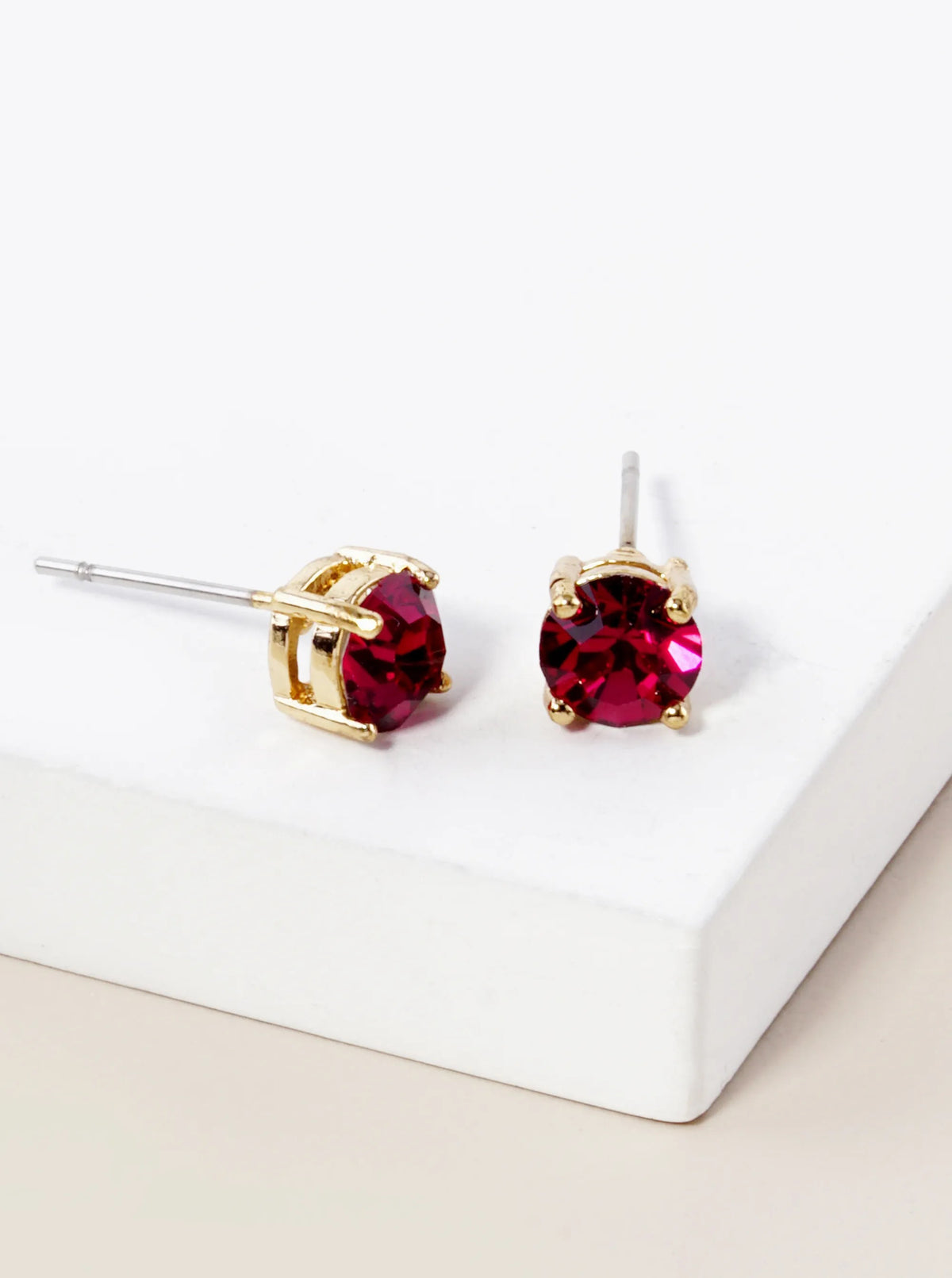 4-Prong 6mm Birthstone Stud Earrings - Gold