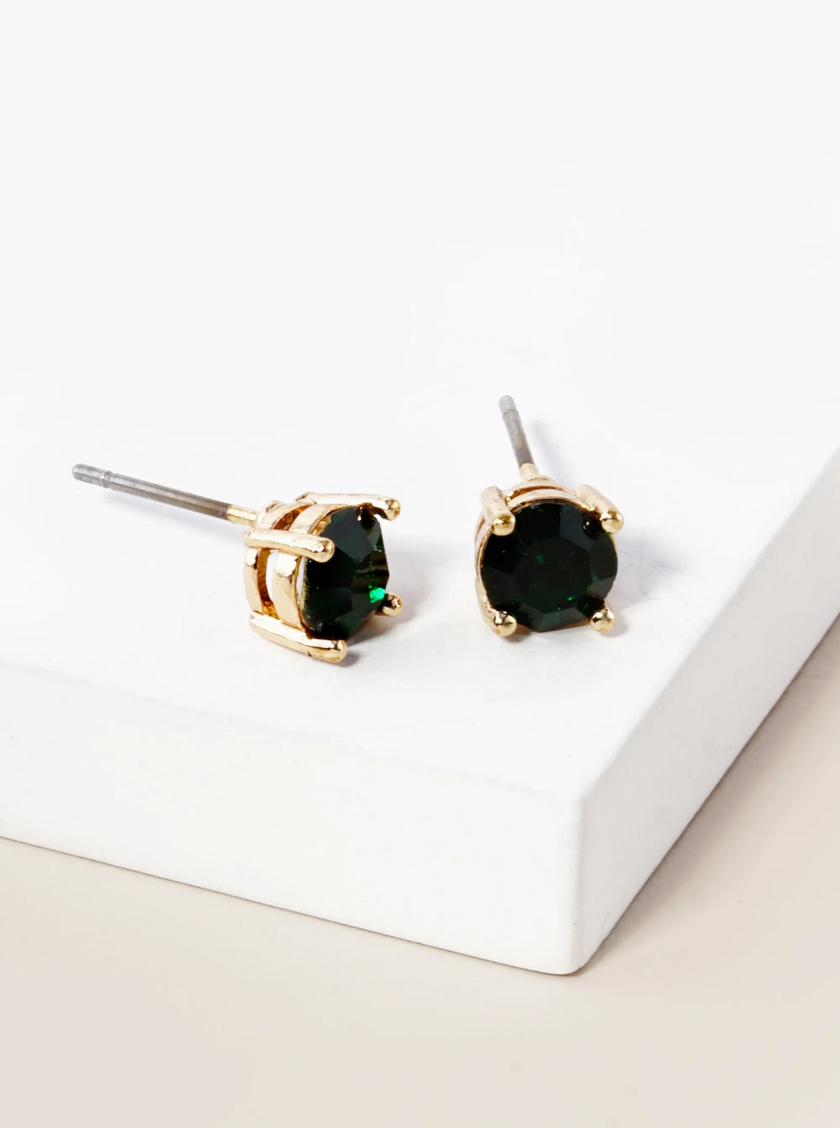 4-Prong 6mm Birthstone Stud Earrings - Gold