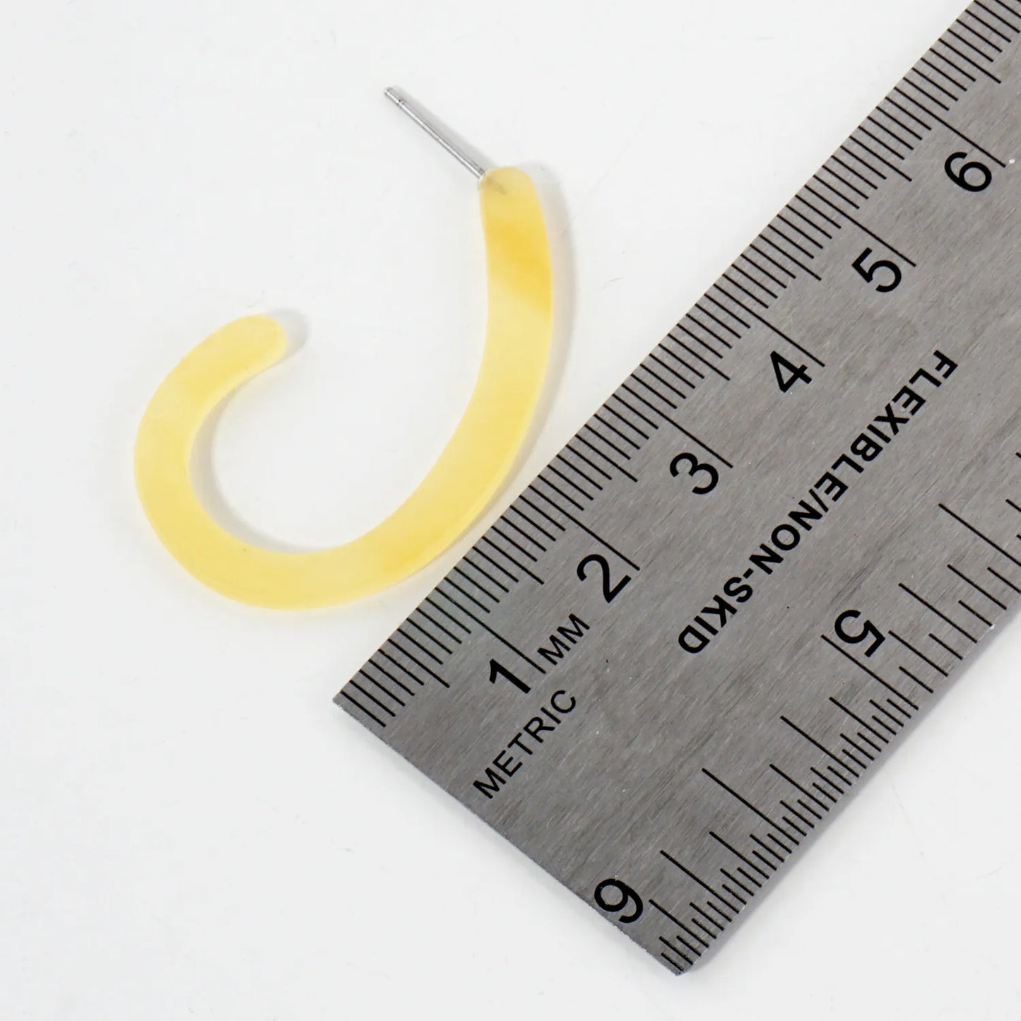 40mm Teardrop Shaped Resin Open Hoop Earrings