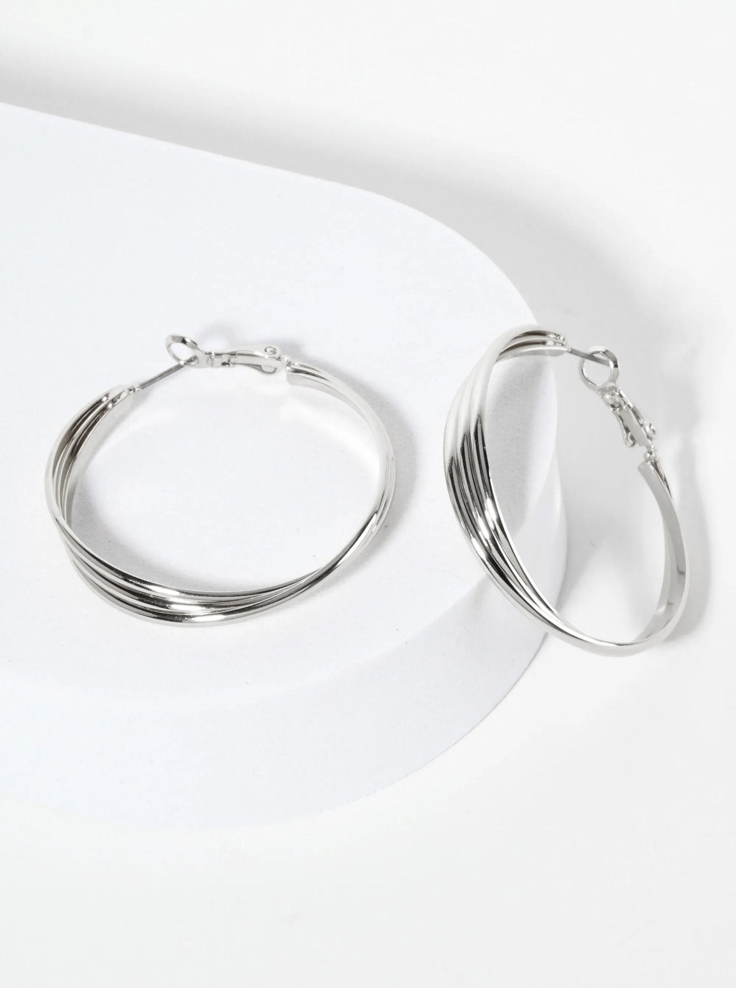 40mm Three Twisted Lines Latch Back Hoop Earrings