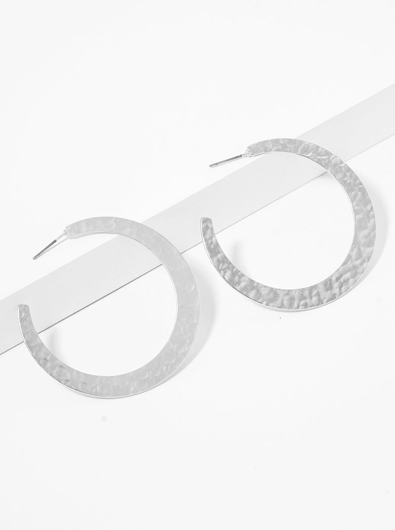 45mm Hammered Metal Flat Round Open Hoop Earrings Worn-silver