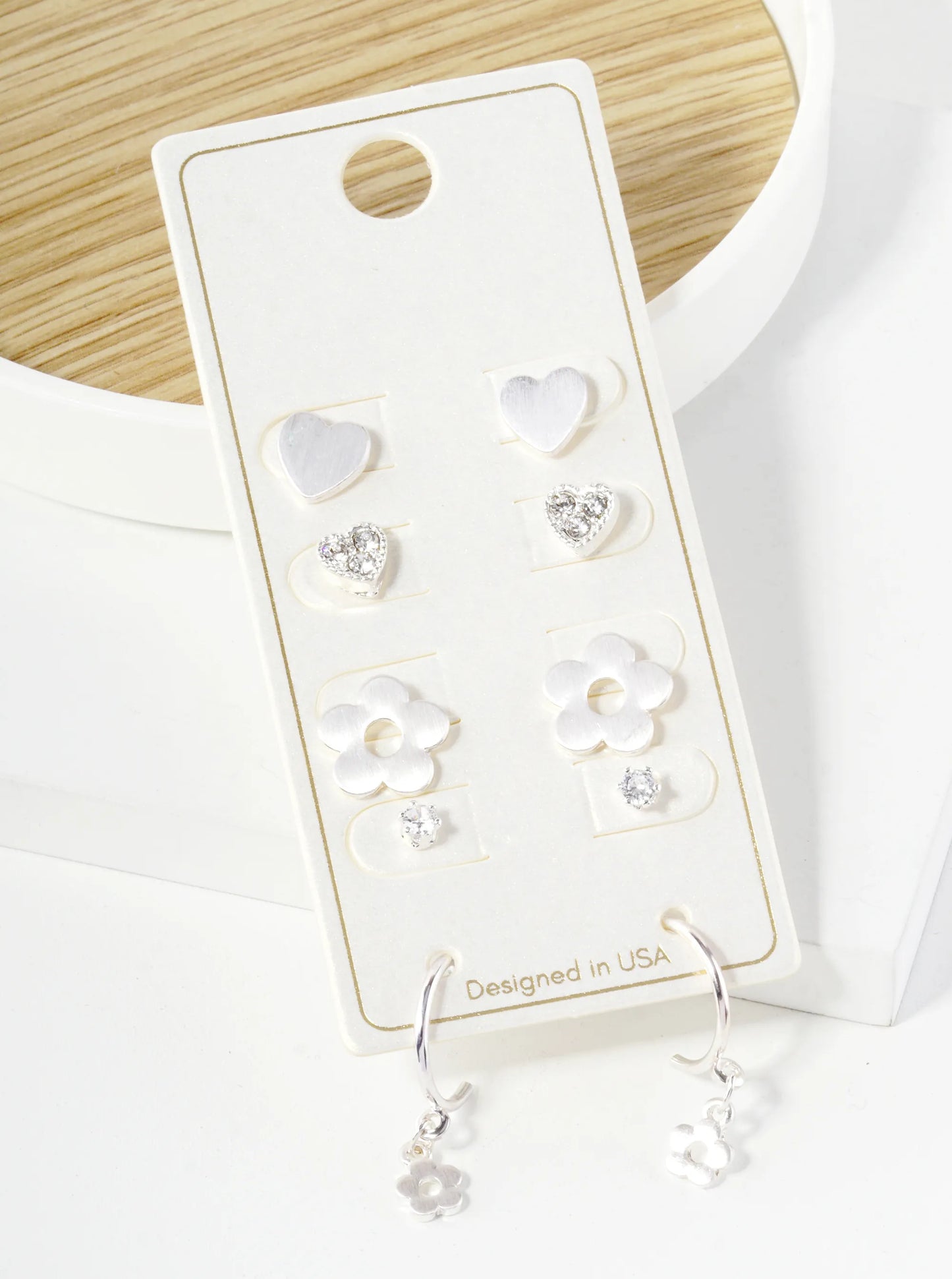 5 Pairs Set Studs And Hoop Hearts And Flower Earrings