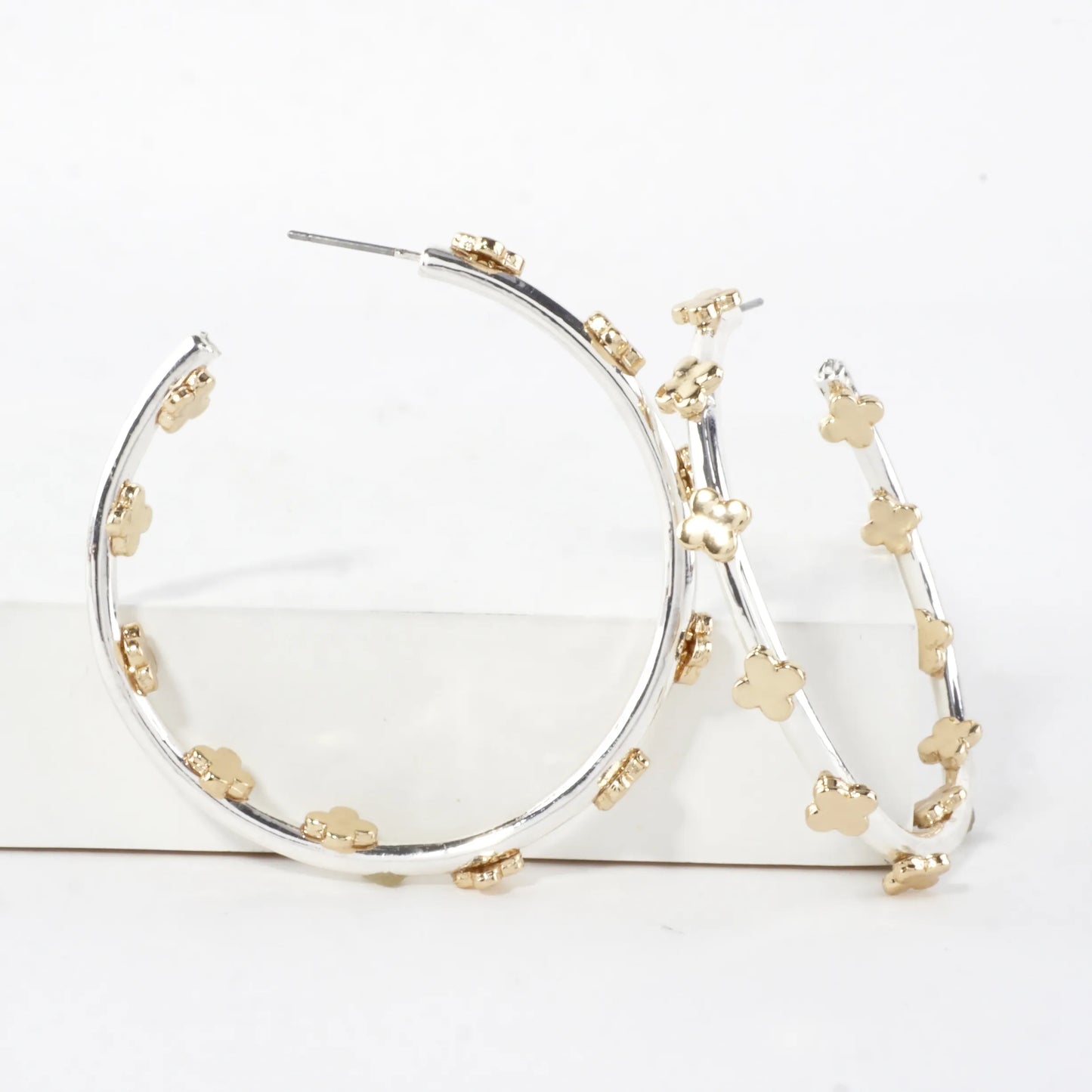 50mm Dual-Tone Metal Quatrefoil Decorated Open Hoop Earrings