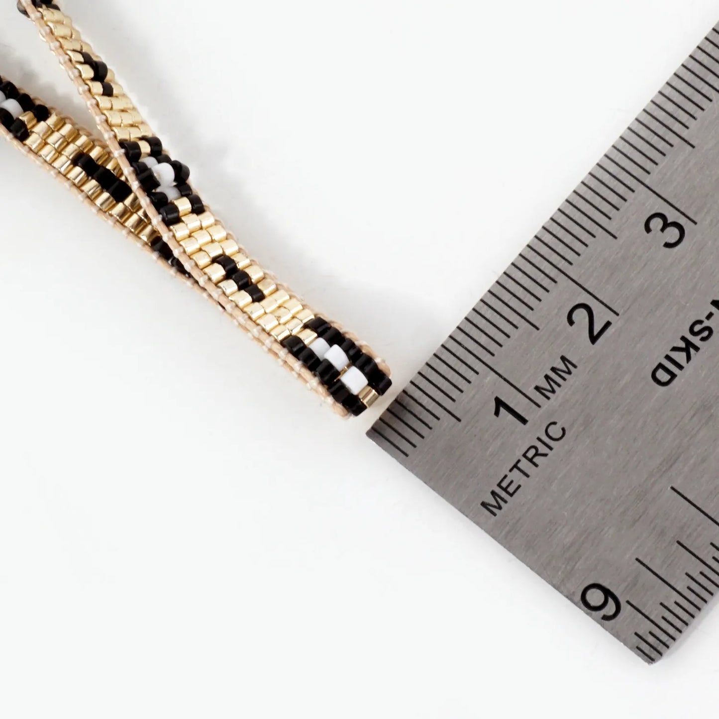 5mm Wide Seed-Beaded Adjustable Pull-Tie Bracelet
