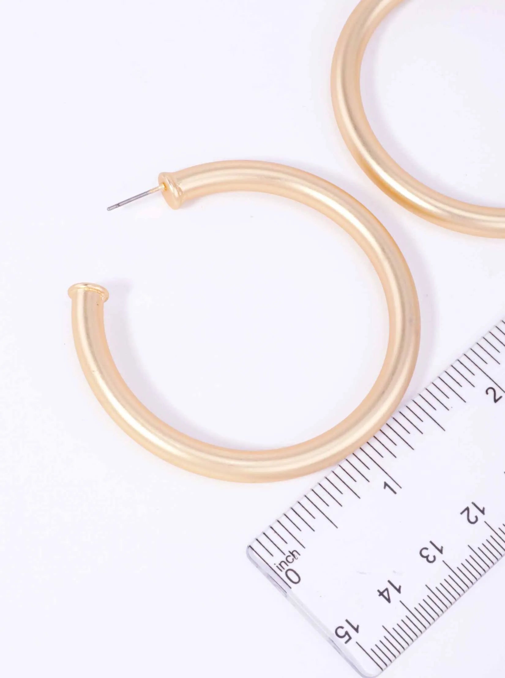 60-mm-Elegant-Large-Post-Back-Hoop-Earrings-33-HE1457-MG-1-0NHAM123072826K0337.jpg