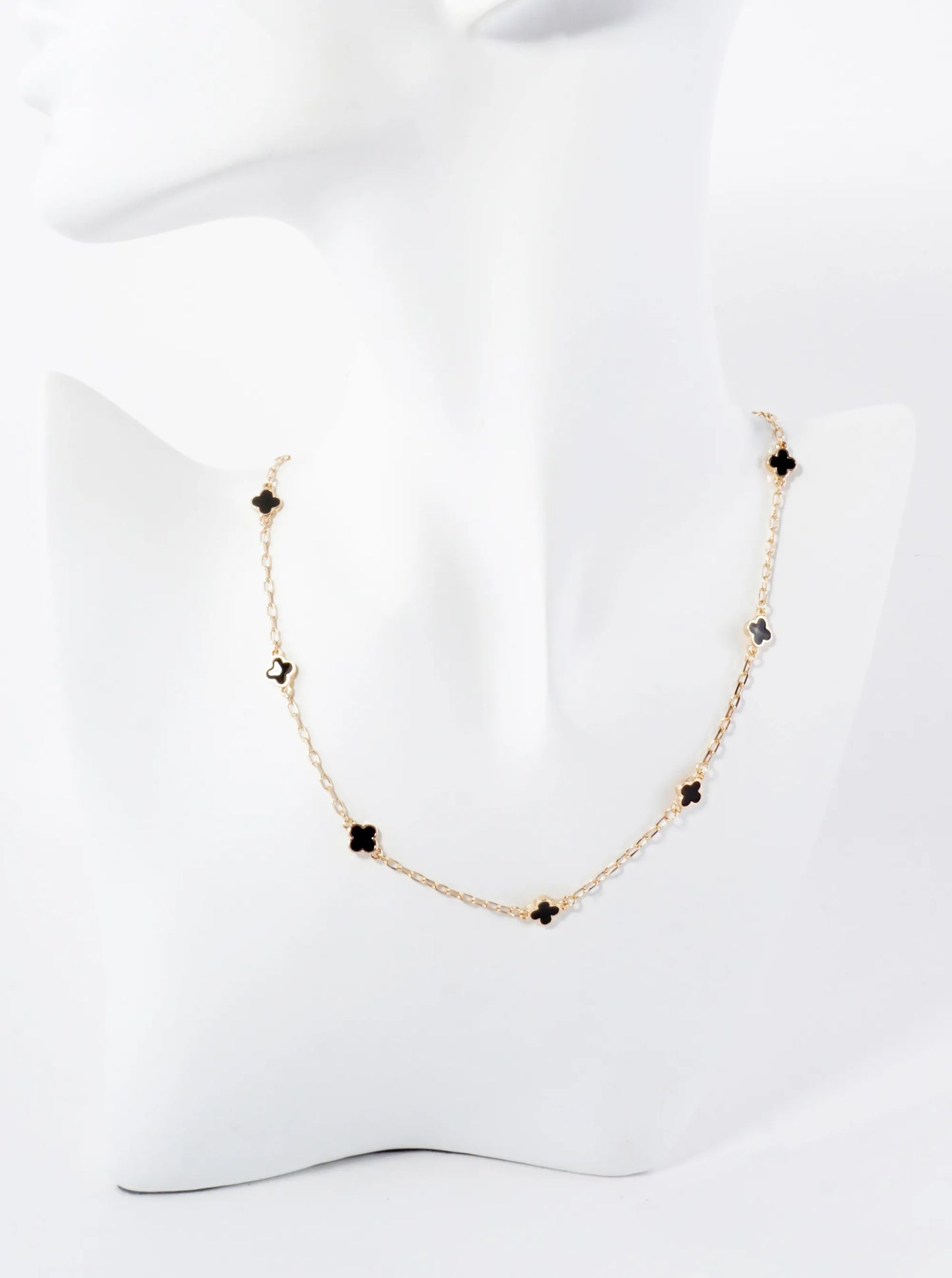 6mm Enamel Seven Quatrefoil 15-Inch Station Choker Necklace