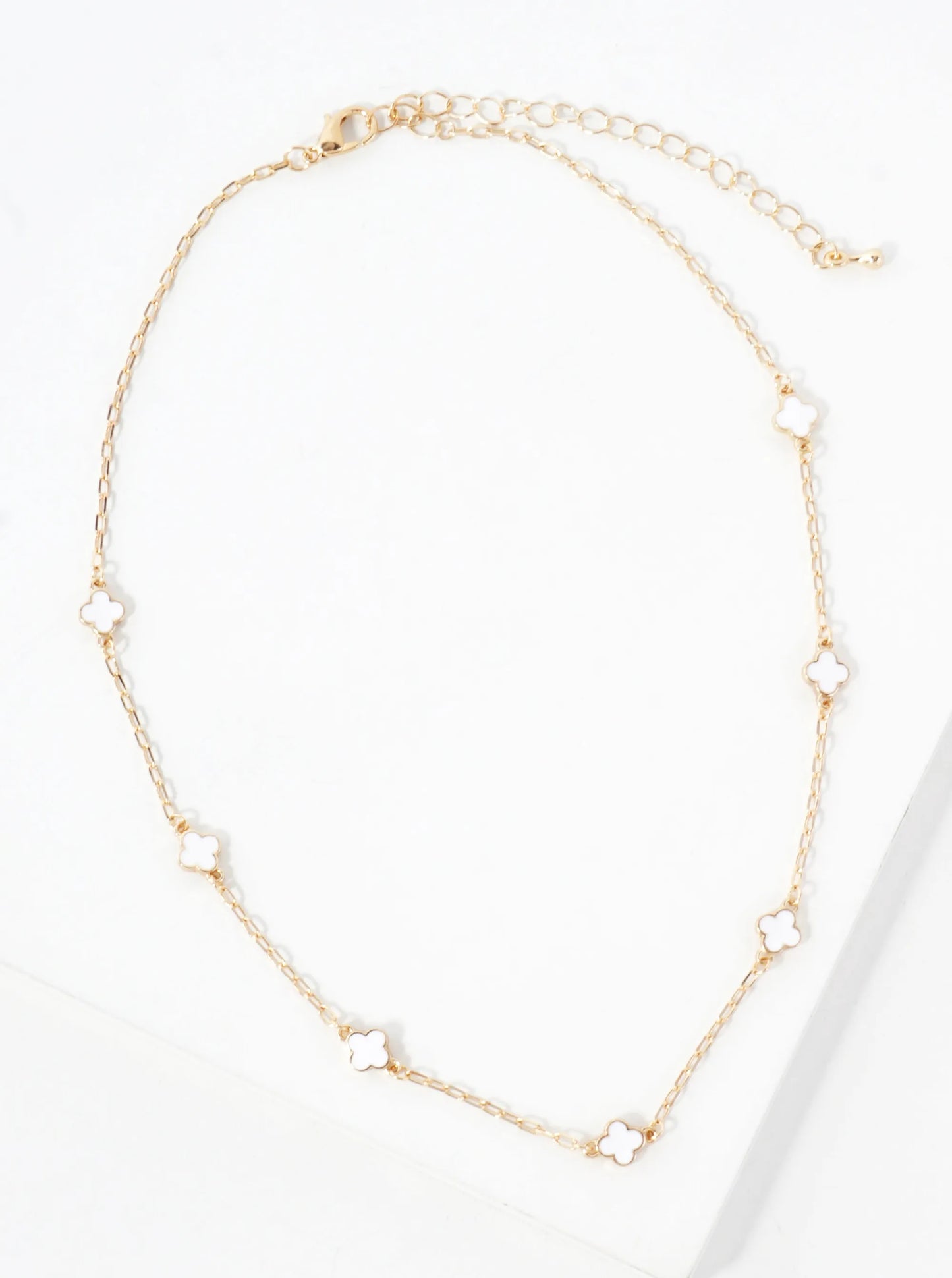 6mm Enamel Seven Quatrefoil 15-Inch Station Choker Necklace