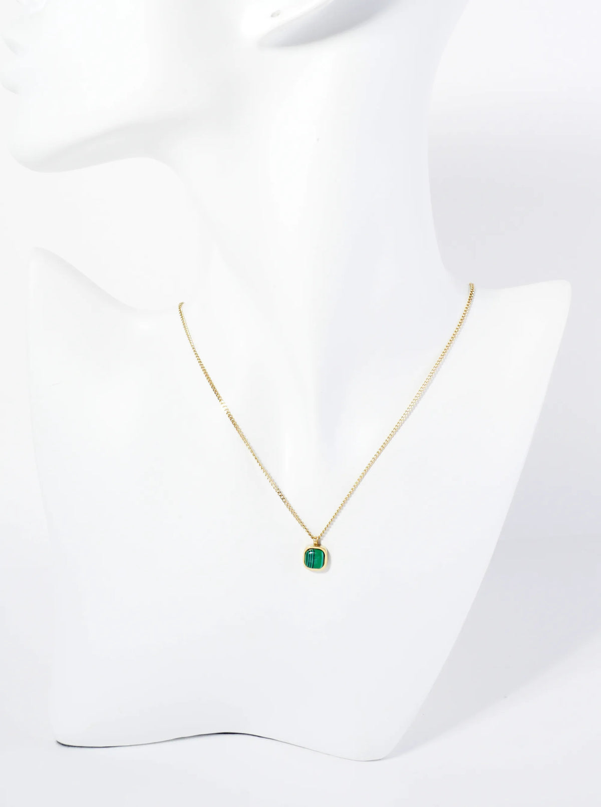 7mm Malachite Stone Pendant Hypoallergenic Stainless Steel Necklace