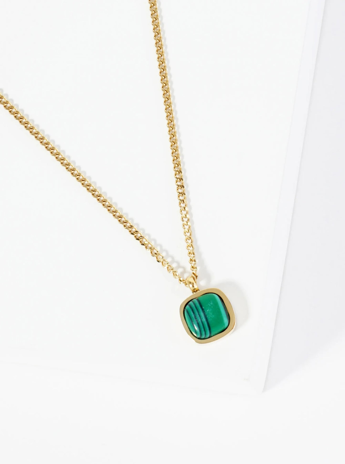 7mm Malachite Stone Pendant Hypoallergenic Stainless Steel Necklace