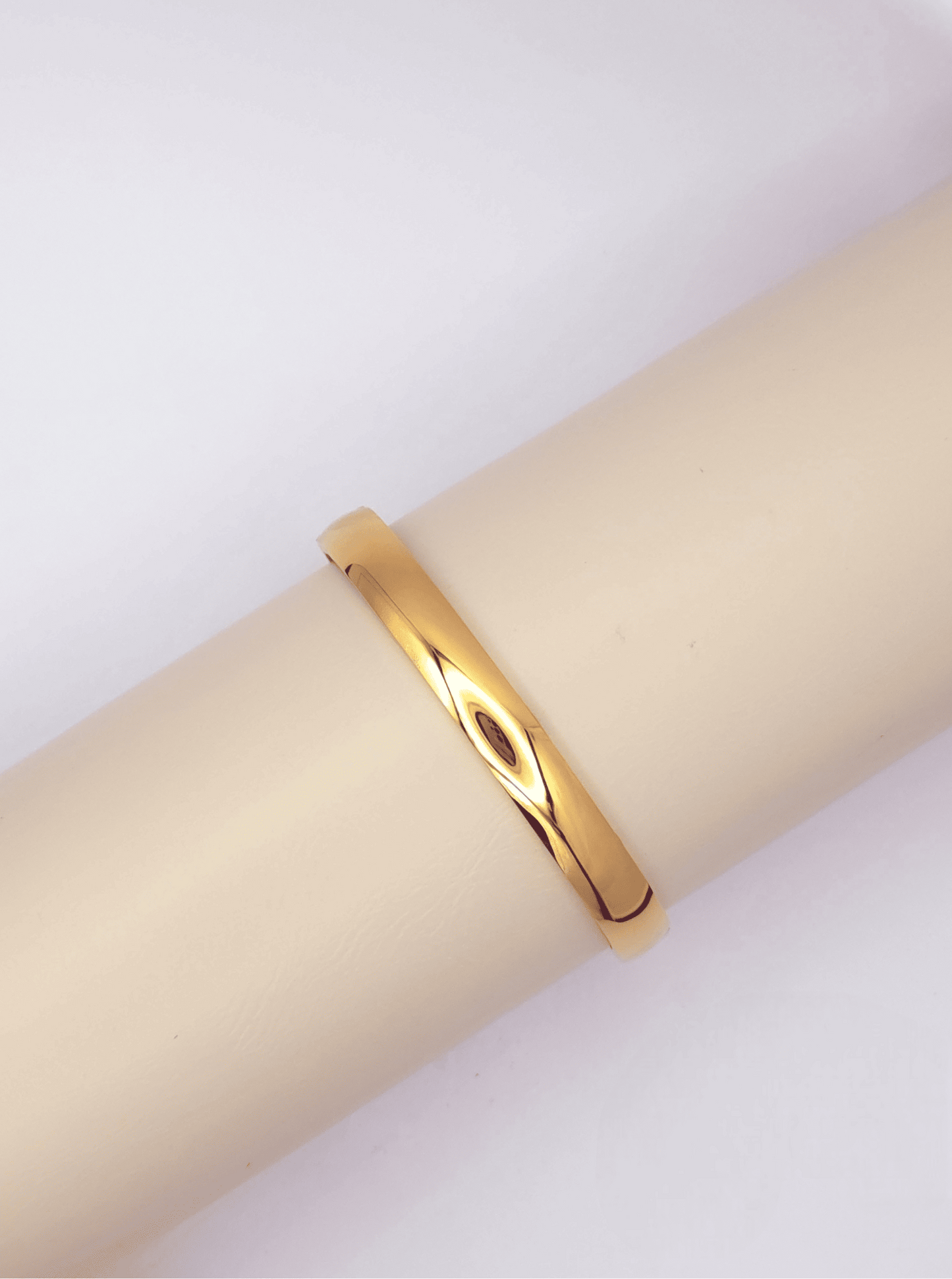 8mm Wide Sleek Stainless-Steel Hinged Bangle Bracelet