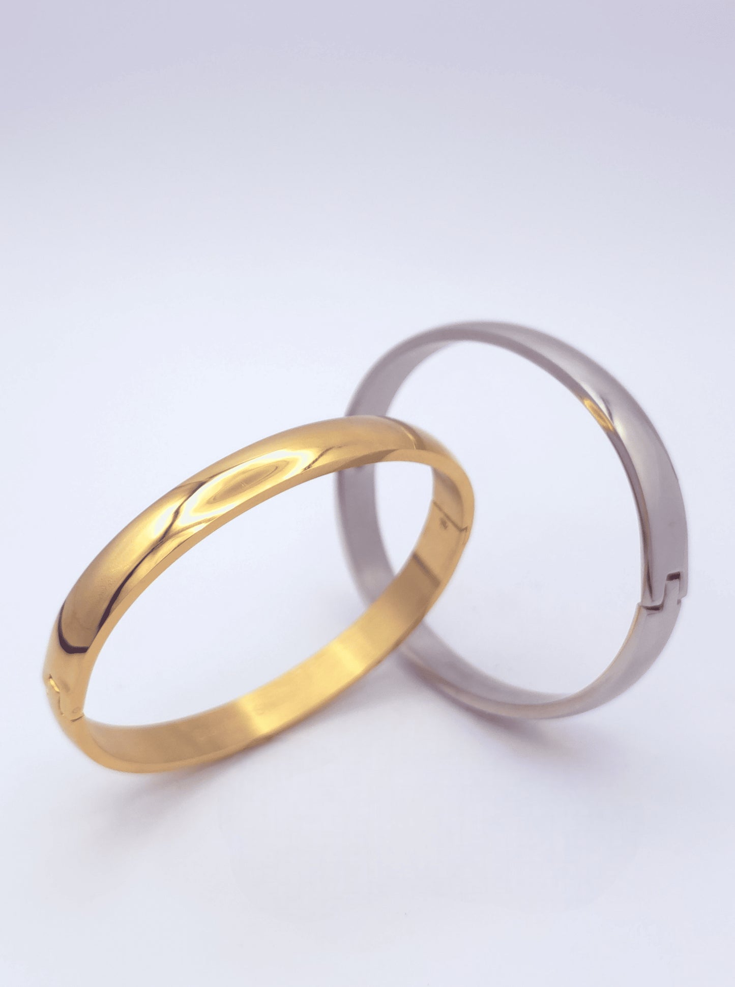 8mm Wide Sleek Stainless-Steel Hinged Bangle Bracelet