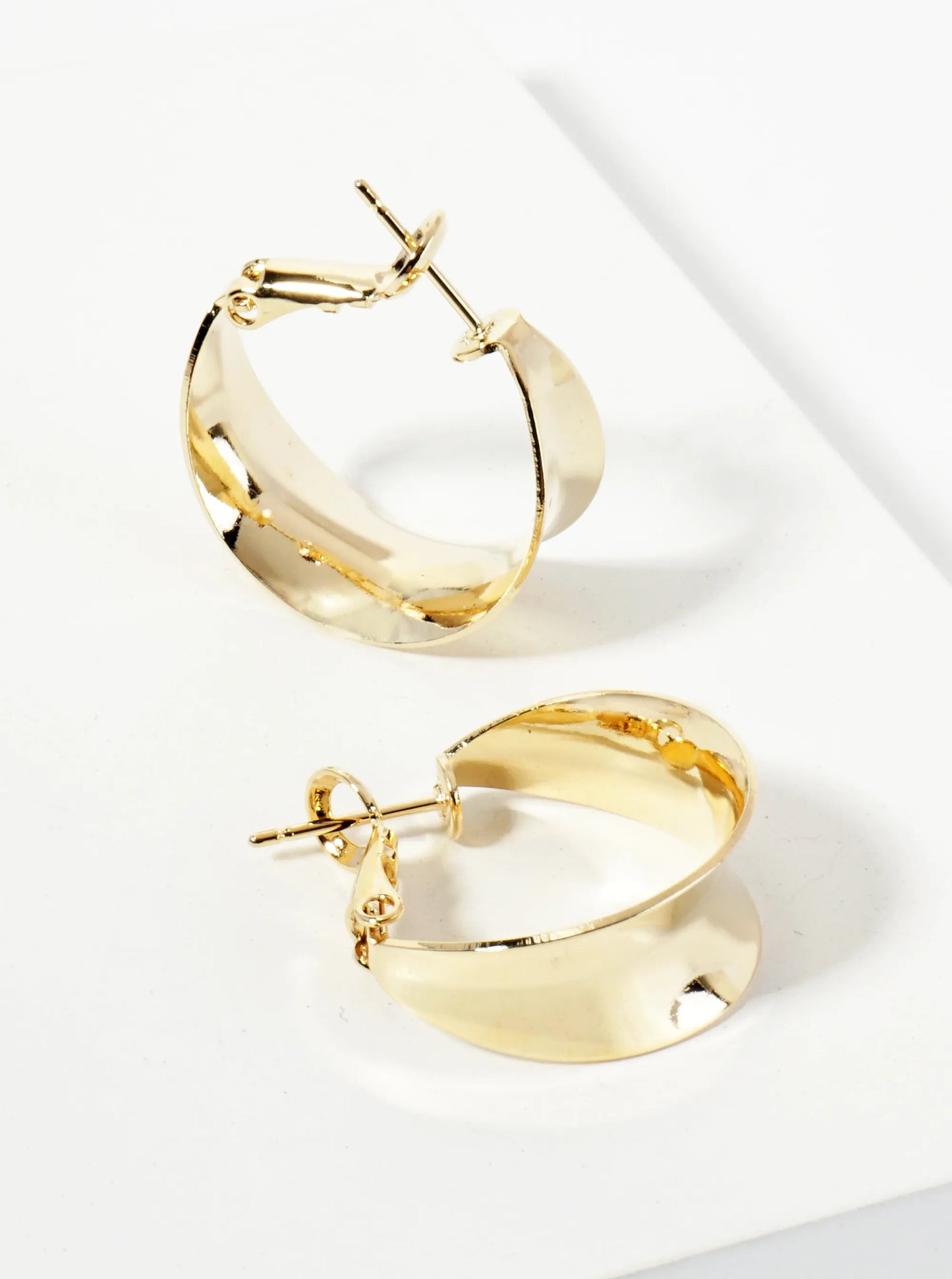 9mm Wide 14K-Gold-Dipped Tapered Latch-Back 20mm Hoop Earrings