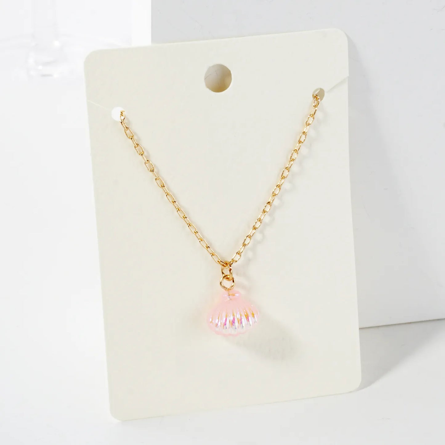 AB Coated Imitation Shell Pearl Dainty Pendant Necklace