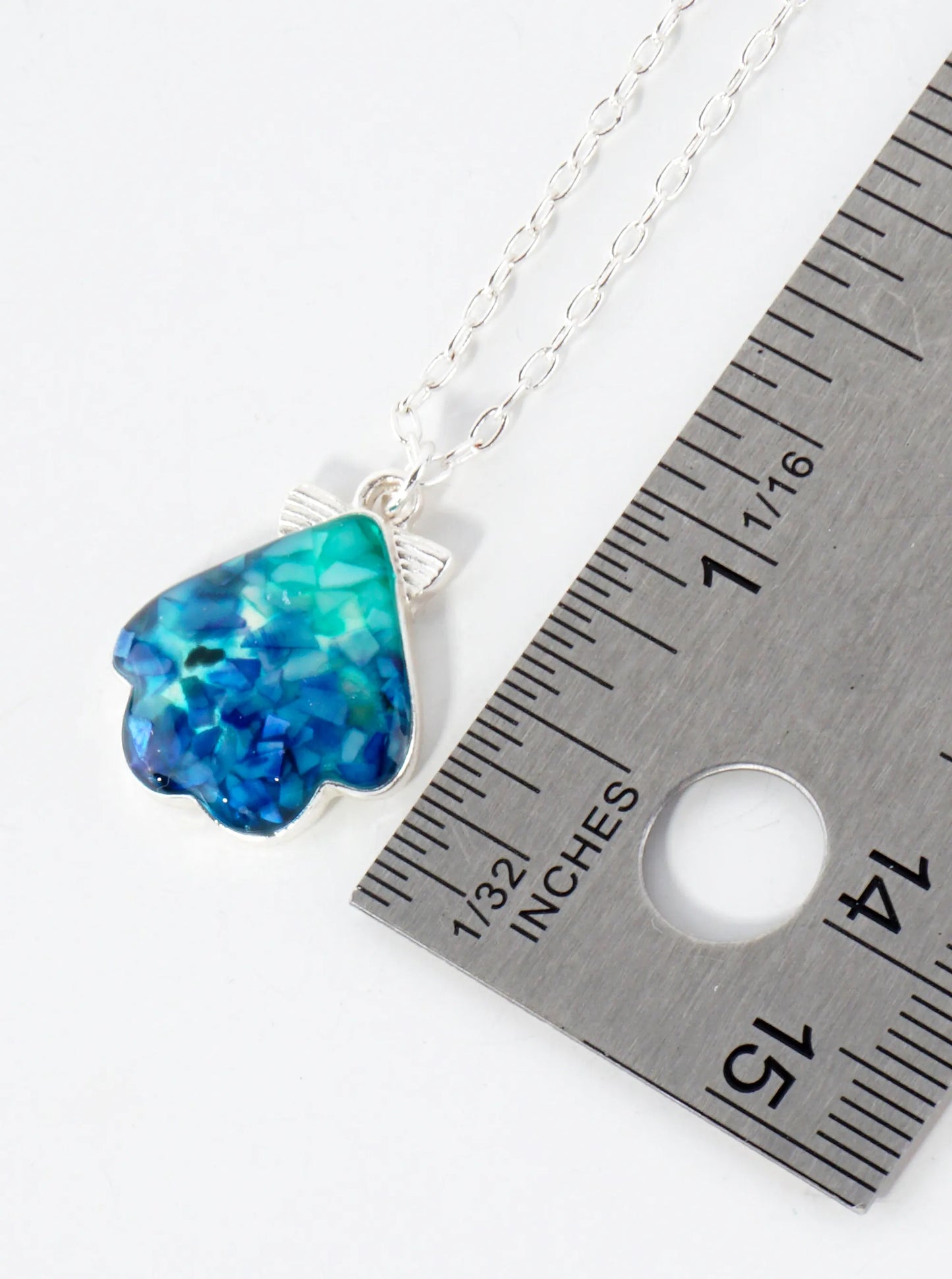 Abalone Shell Inlay Seashell Pendant 16-Inch Sea-Life Necklace