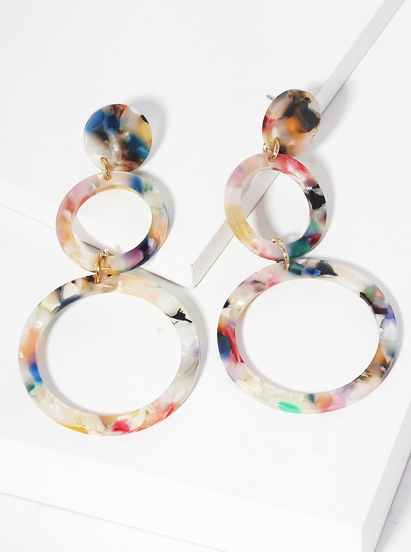 Acetate Linked Graduated Circles Dangle Drop Earrings