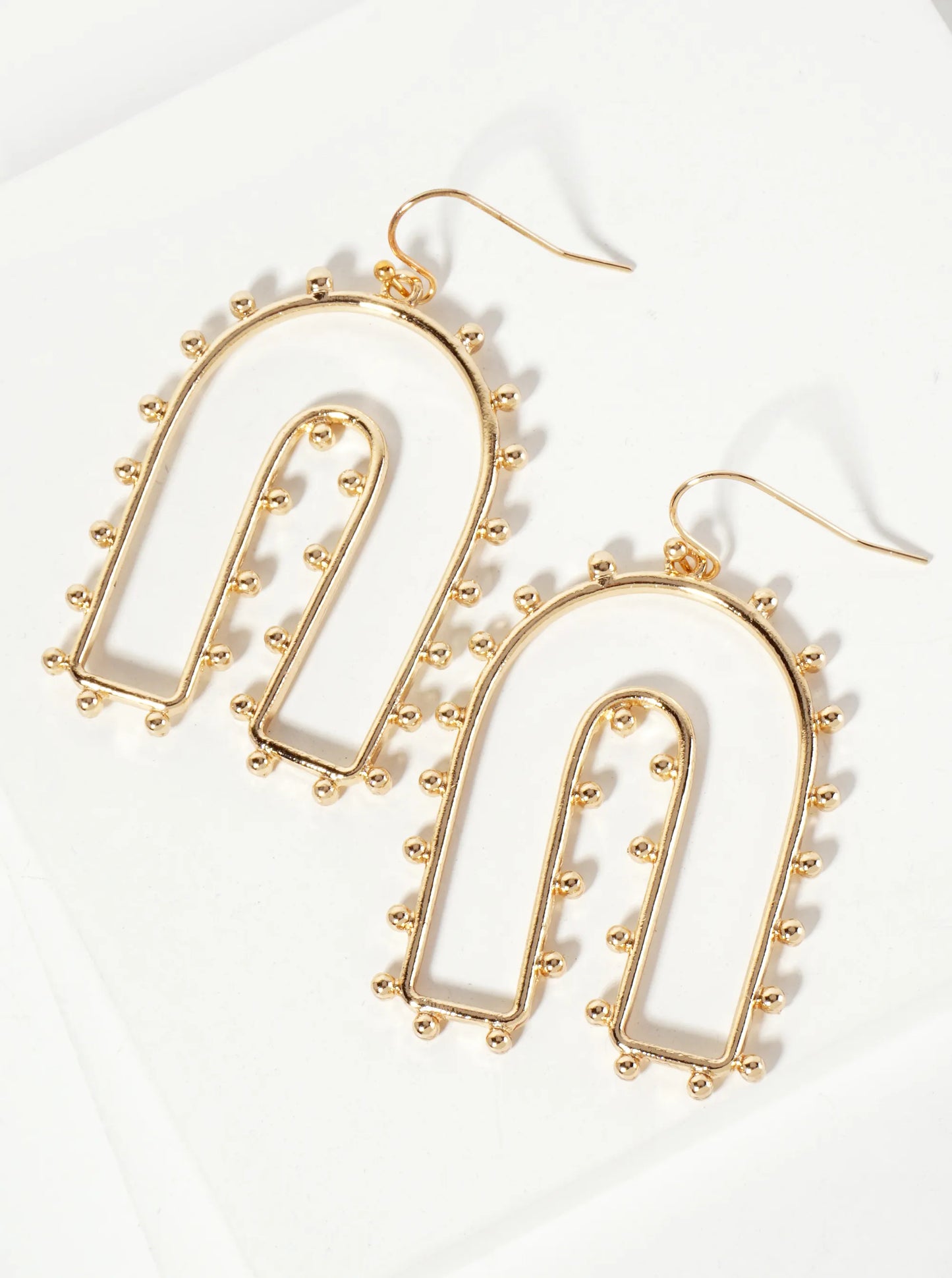 Ball-Texture Arch-Shaped Dangle Earrings