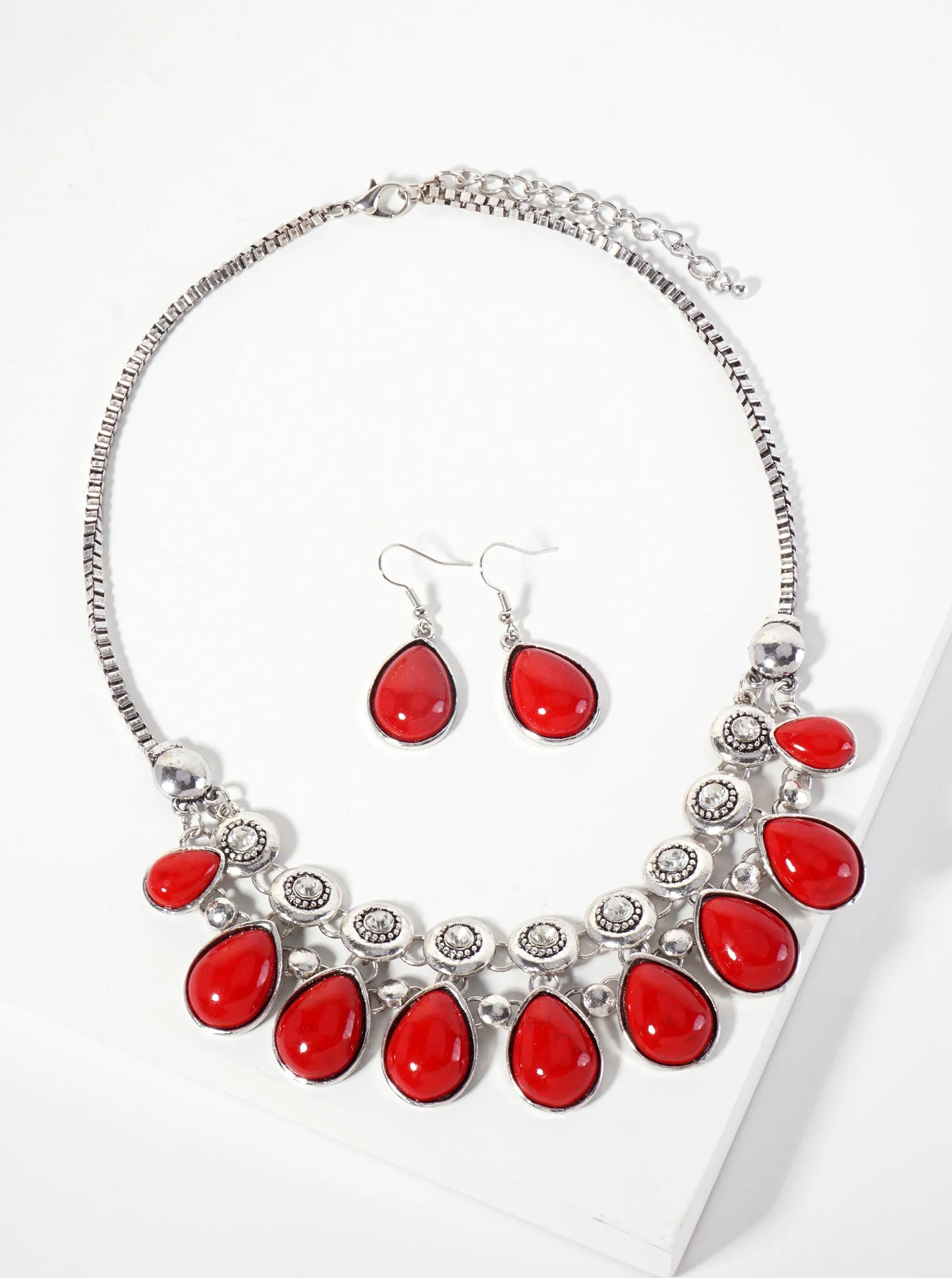 Boho Teardrop-Shaped Semi-Precious Natural-Stone With Rhinestone Statement Necklace