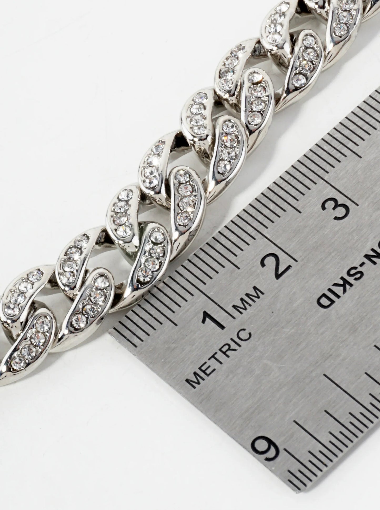 Bold 15mm Curb Chain Necklace With Central Crystal Accent