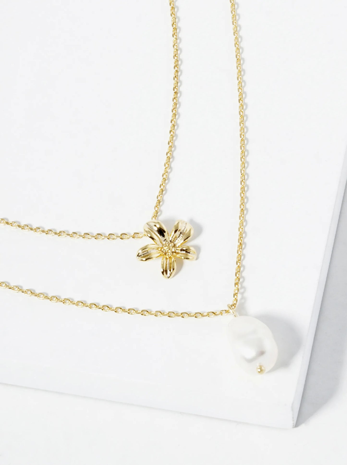 Botanical-Theme 18K-Gold-Dipped Brass Flower And Freshwater-Pearl Pendant Layered Necklace