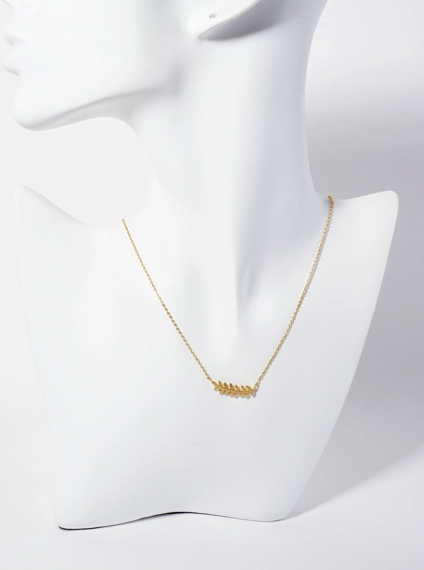 Botanical-Theme 18K-Gold-Dipped Brushed-Texture Curved Leaf Pendant Necklace