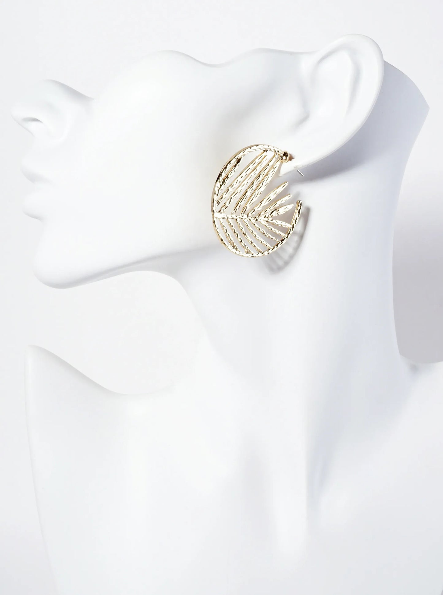 Botanical-Theme 38mm Textured Leaf Hoop Earrings