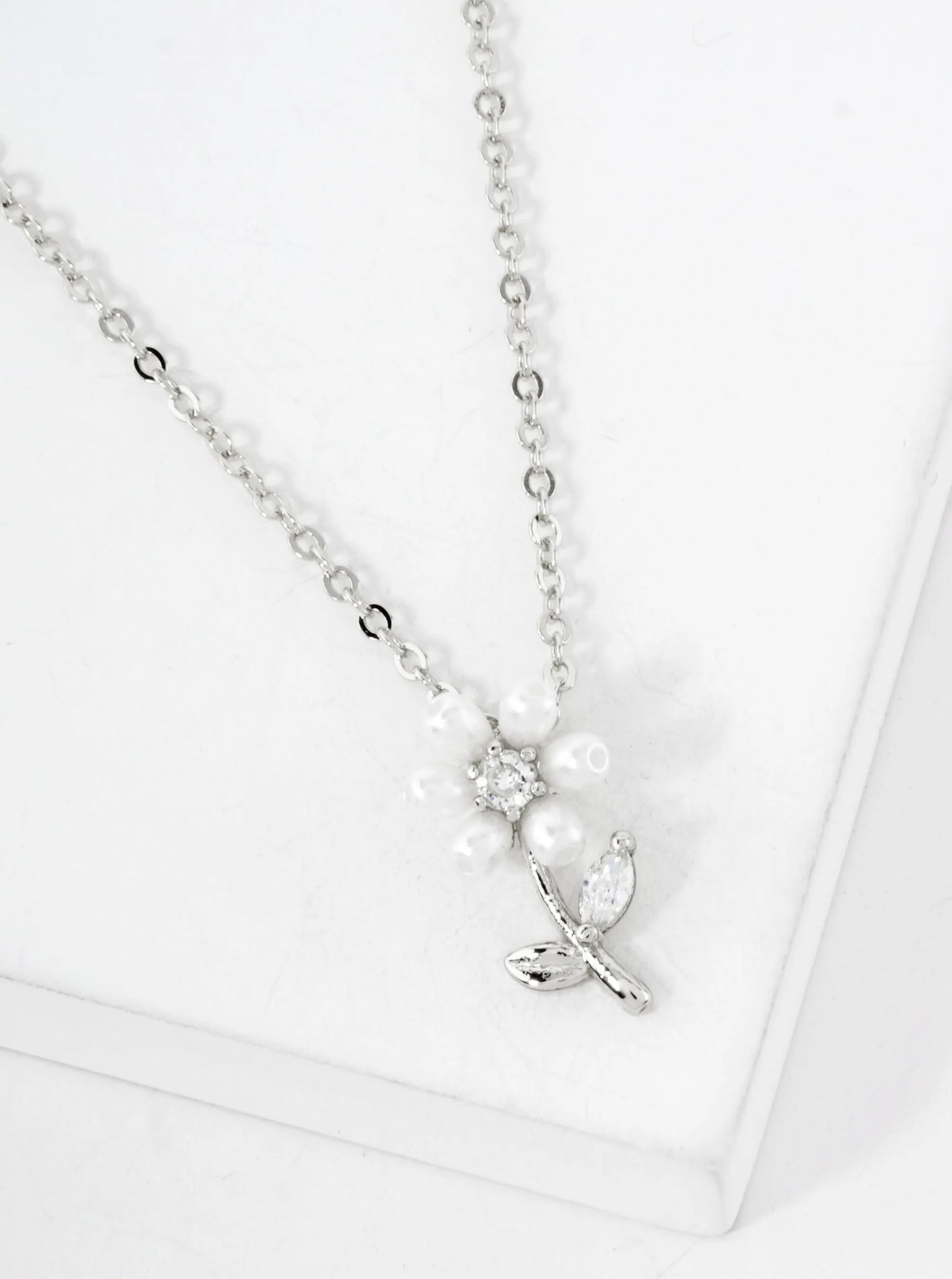 Botanical-Theme CZ Pearl Flower Pendant 18K-Gold-Dipped Necklace