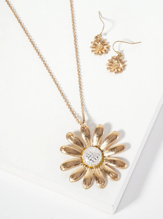 Botanical-Theme Dual-Tone Textured Metal Flower Pendant 32-inch Long Necklace