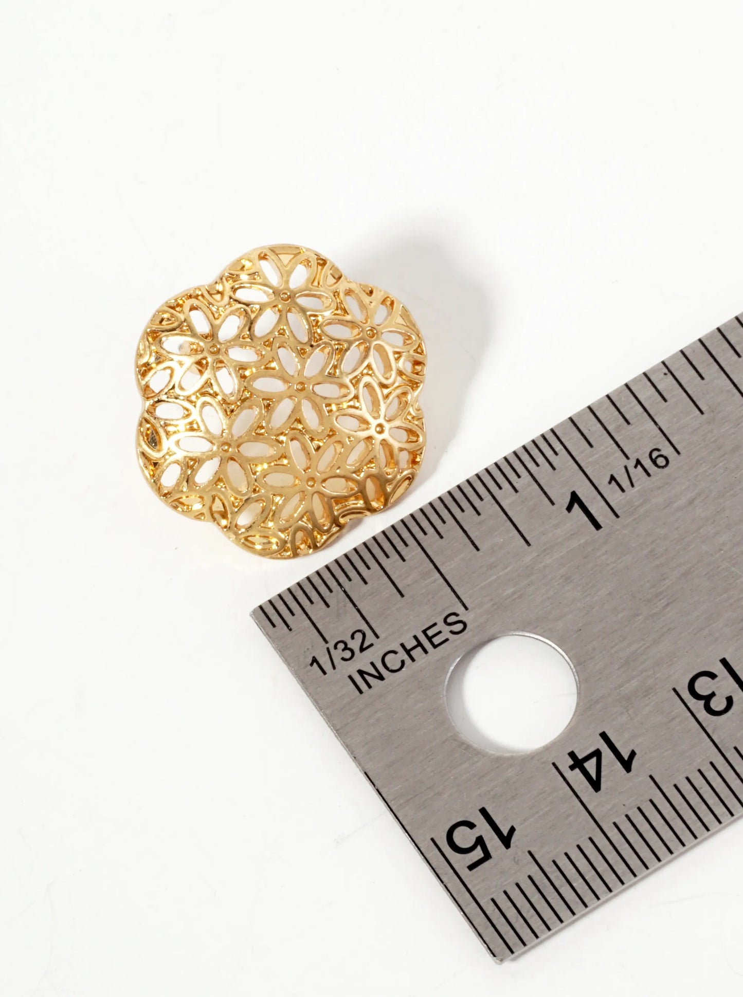 Botanical-Theme Filigree Flower Pattern Stud Earrings With-Titanium-Post