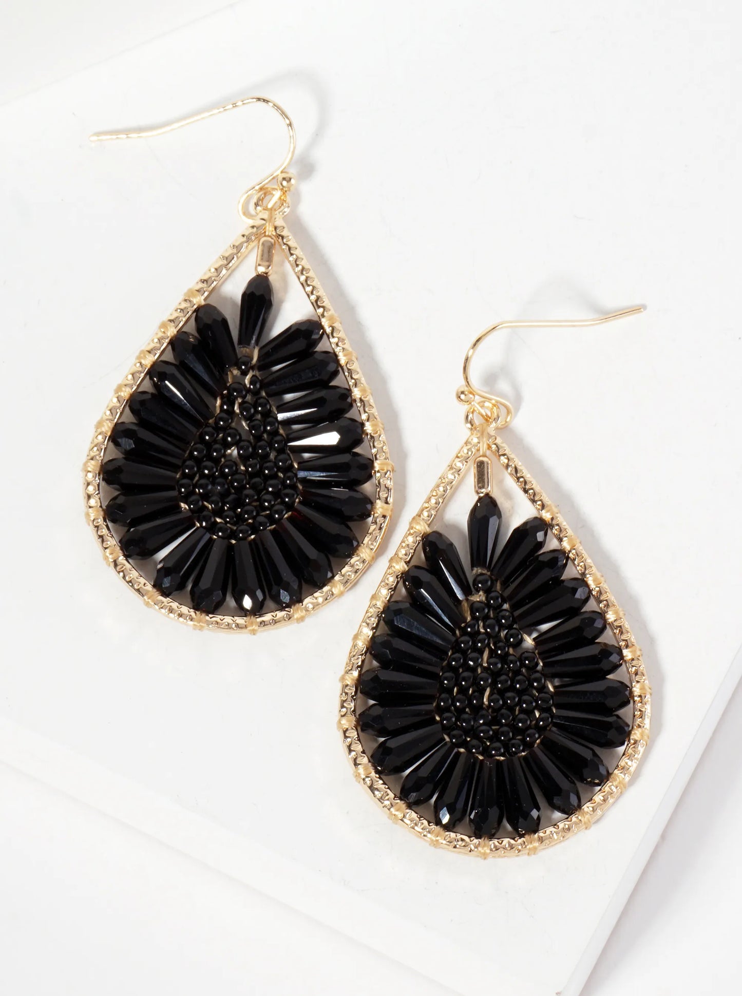 Botanical-Theme Flower-Motif Glass-Beaded Teardrop Dangle Earrings