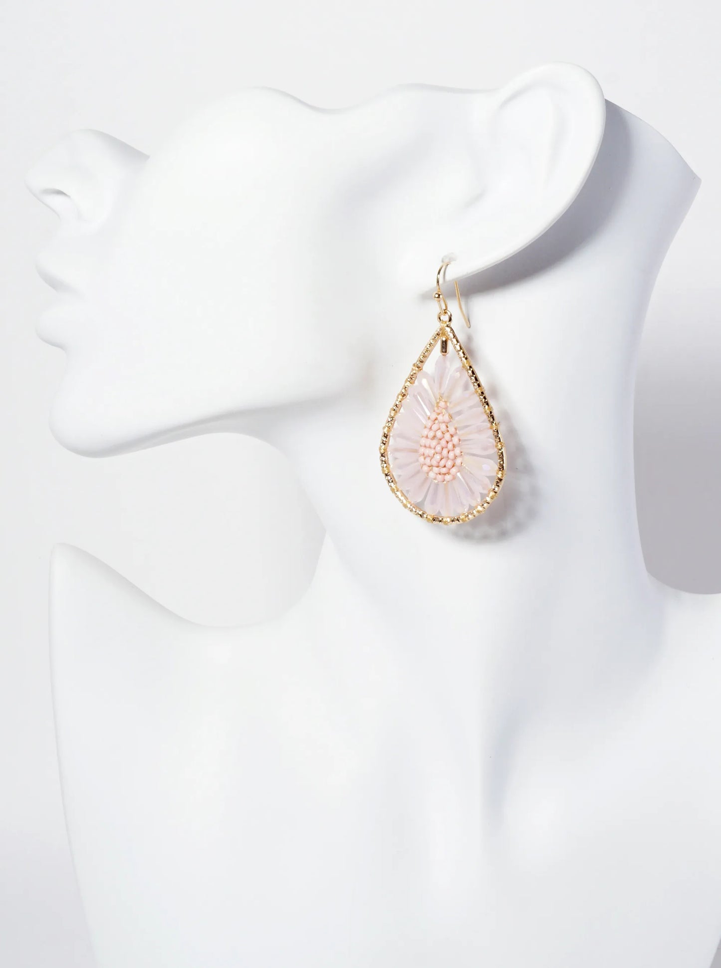 Botanical-Theme Flower-Motif Glass-Beaded Teardrop Dangle Earrings