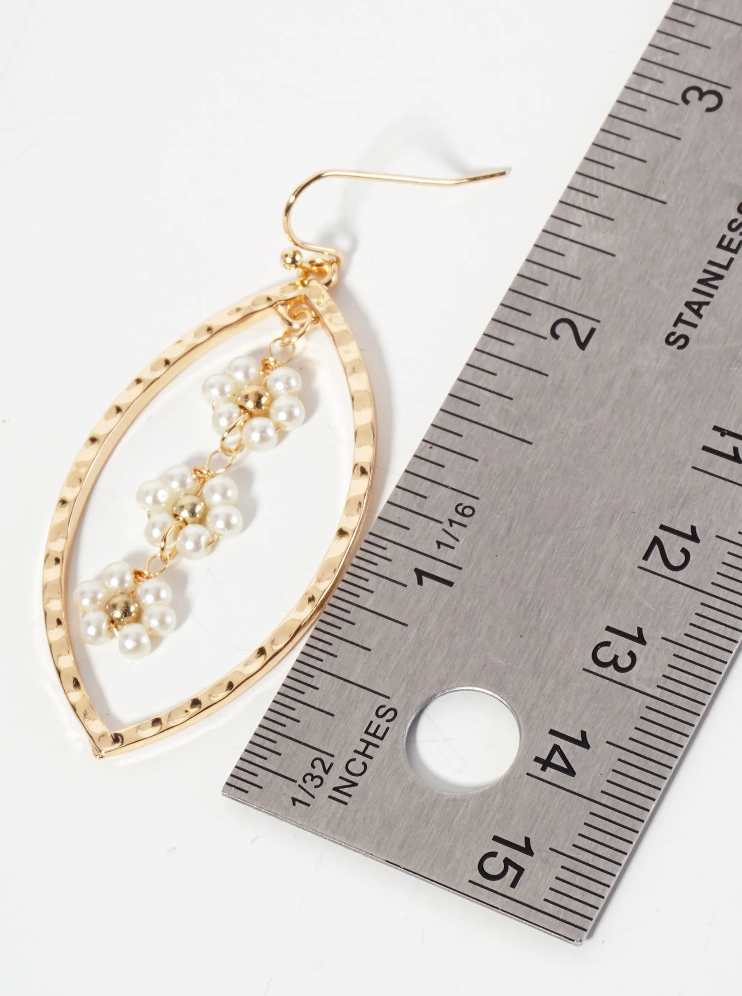 Botanical-Theme Hammered-Texture Marquise Earrings With Three Flower-Shaped Pearls