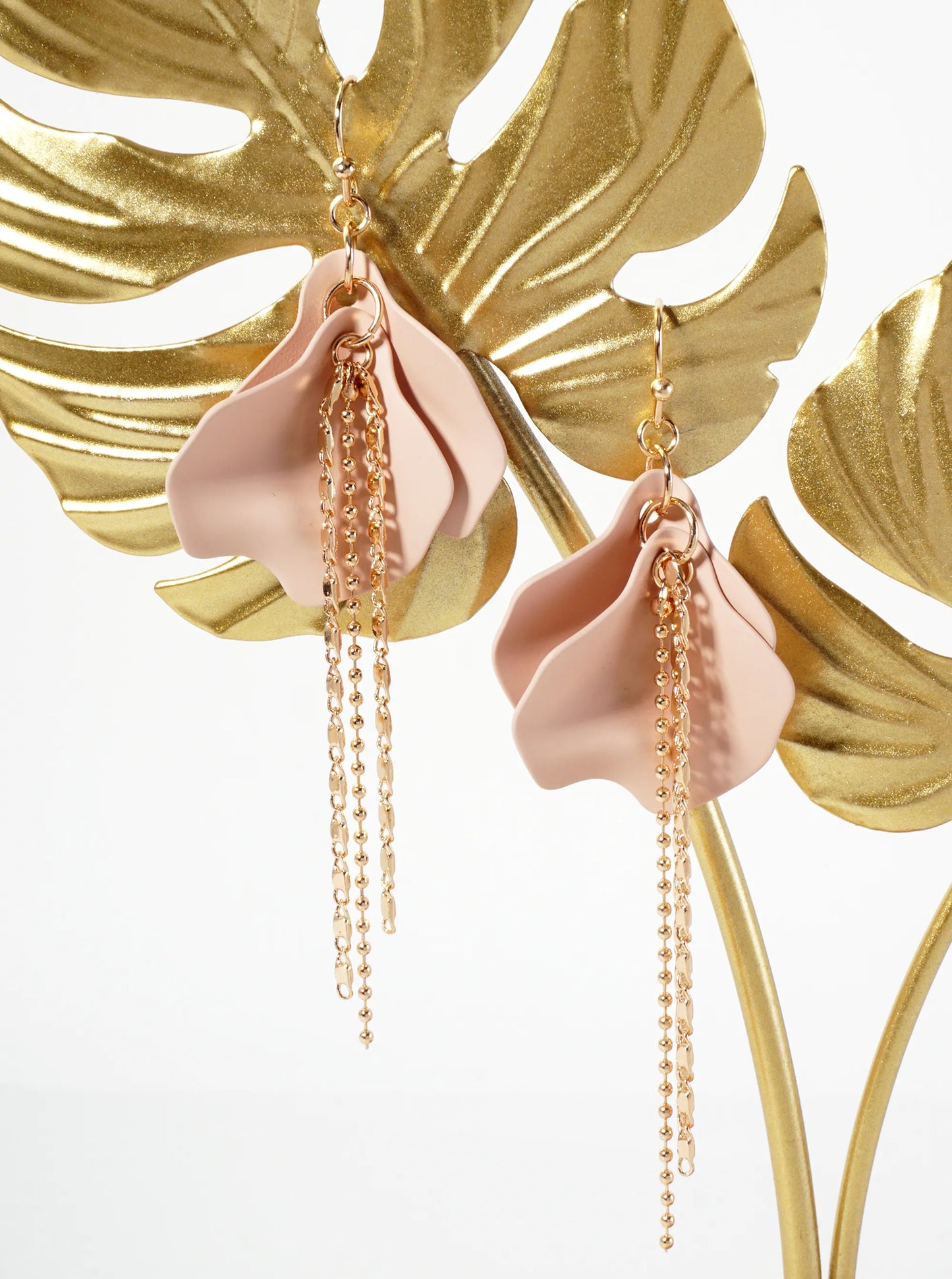 Botanical-Theme Rubber-Coated Flower Petal Design Dangle Earrings With Chain Drop