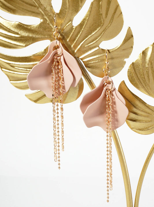 Botanical-Theme Rubber-Coated Flower Petal Design Dangle Earrings With Chain Drop