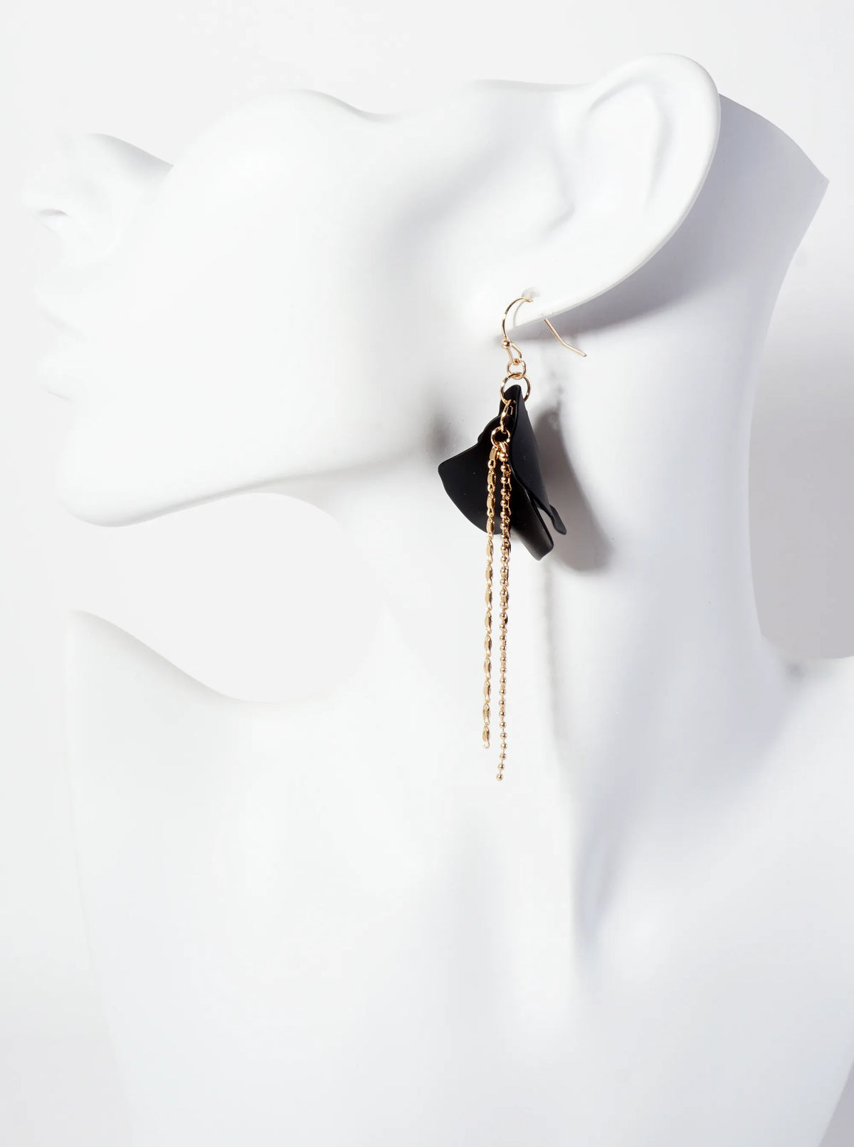 Botanical-Theme Rubber-Coated Flower Petal Design Dangle Earrings With Chain Drop